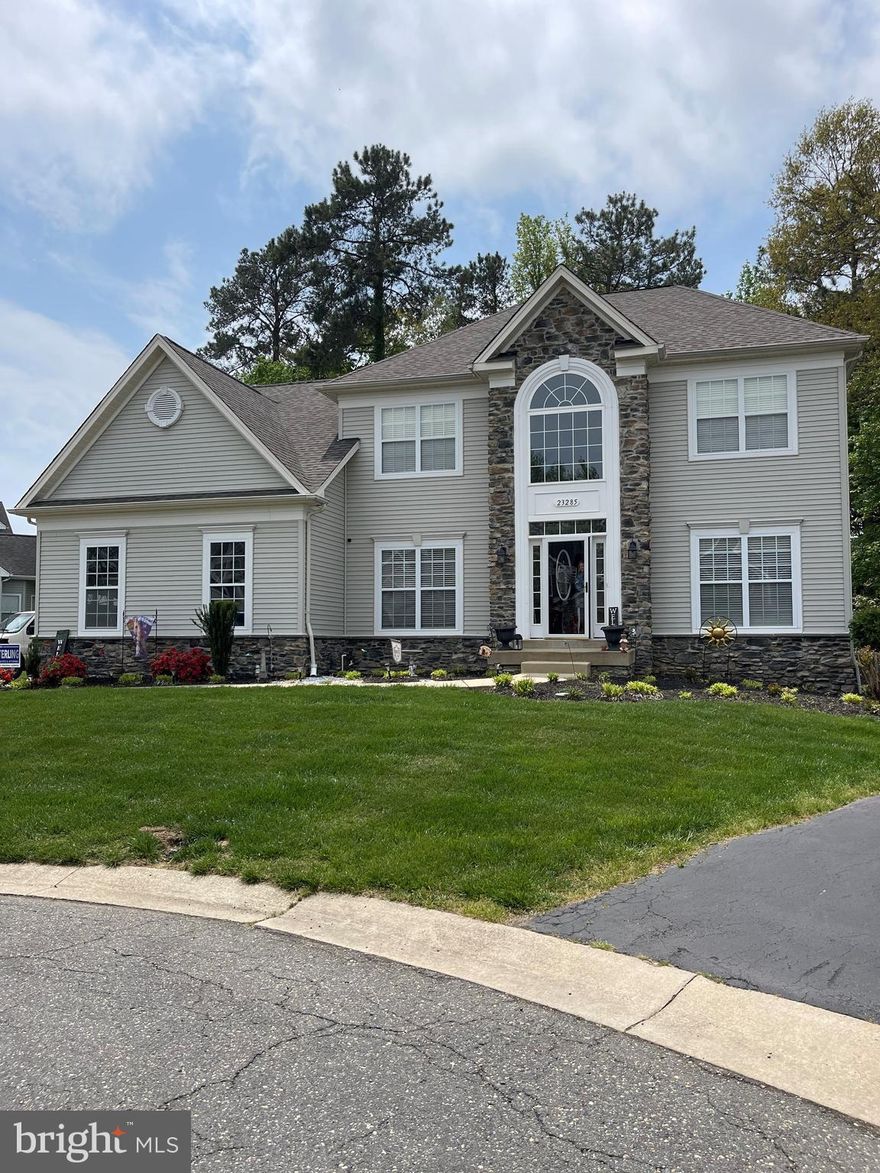 Beautiful large home in the Estates at SingleTree on a cul-de-sac!  Newly renovated bathrooms upstairs, new flooring in the fully finished basement, solar panels, stamped concrete patio...the list goes on!  Walk in the front door and be greeted by hardwood floors, from there, walk to the wonderfully upgraded kitchen which leads to an enormous great room!  Step out back to stamped concrete patio that is ready for summer entertaining.  Professional pics coming soon.