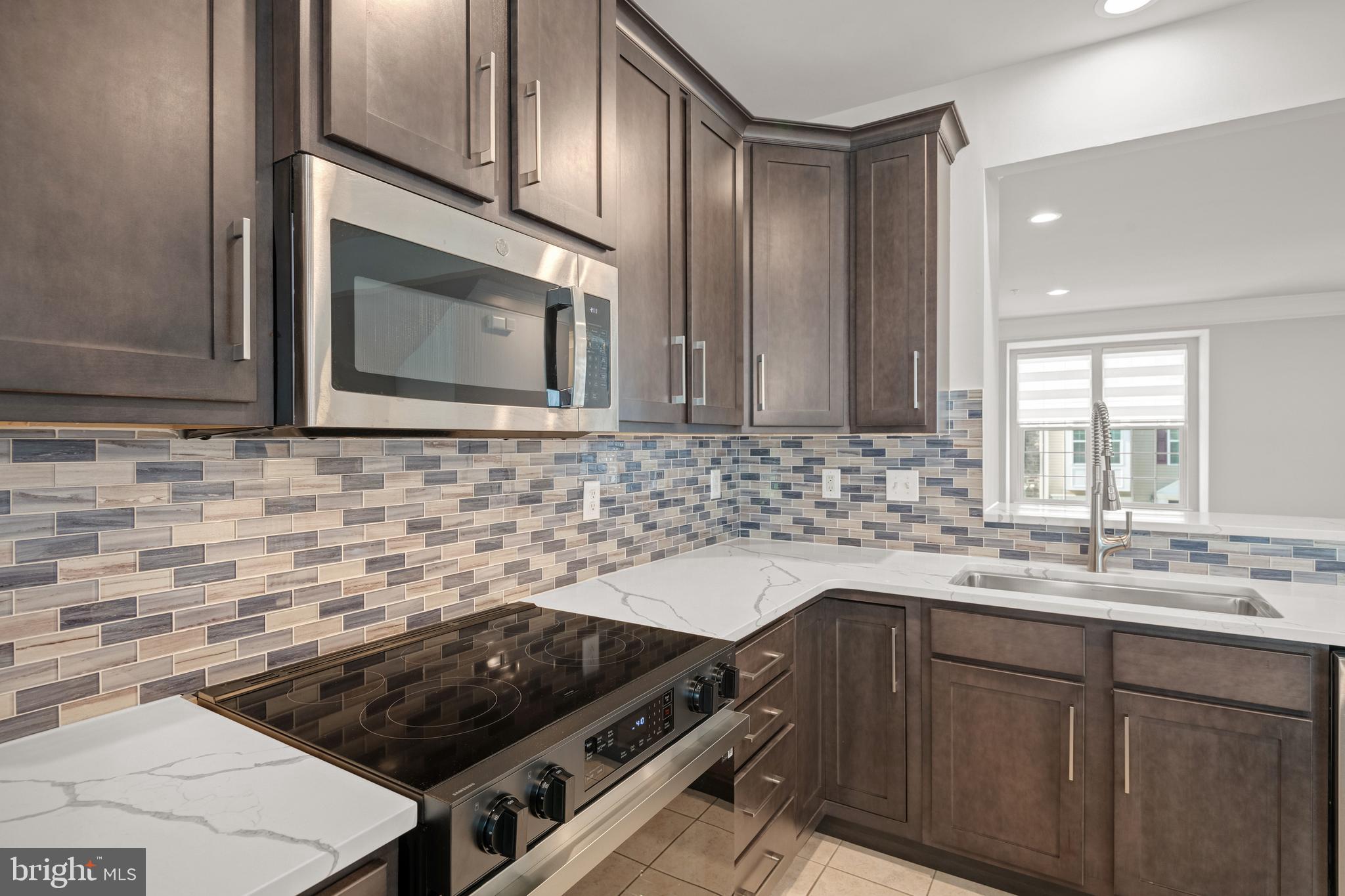 REGENTS GLEN - Residential