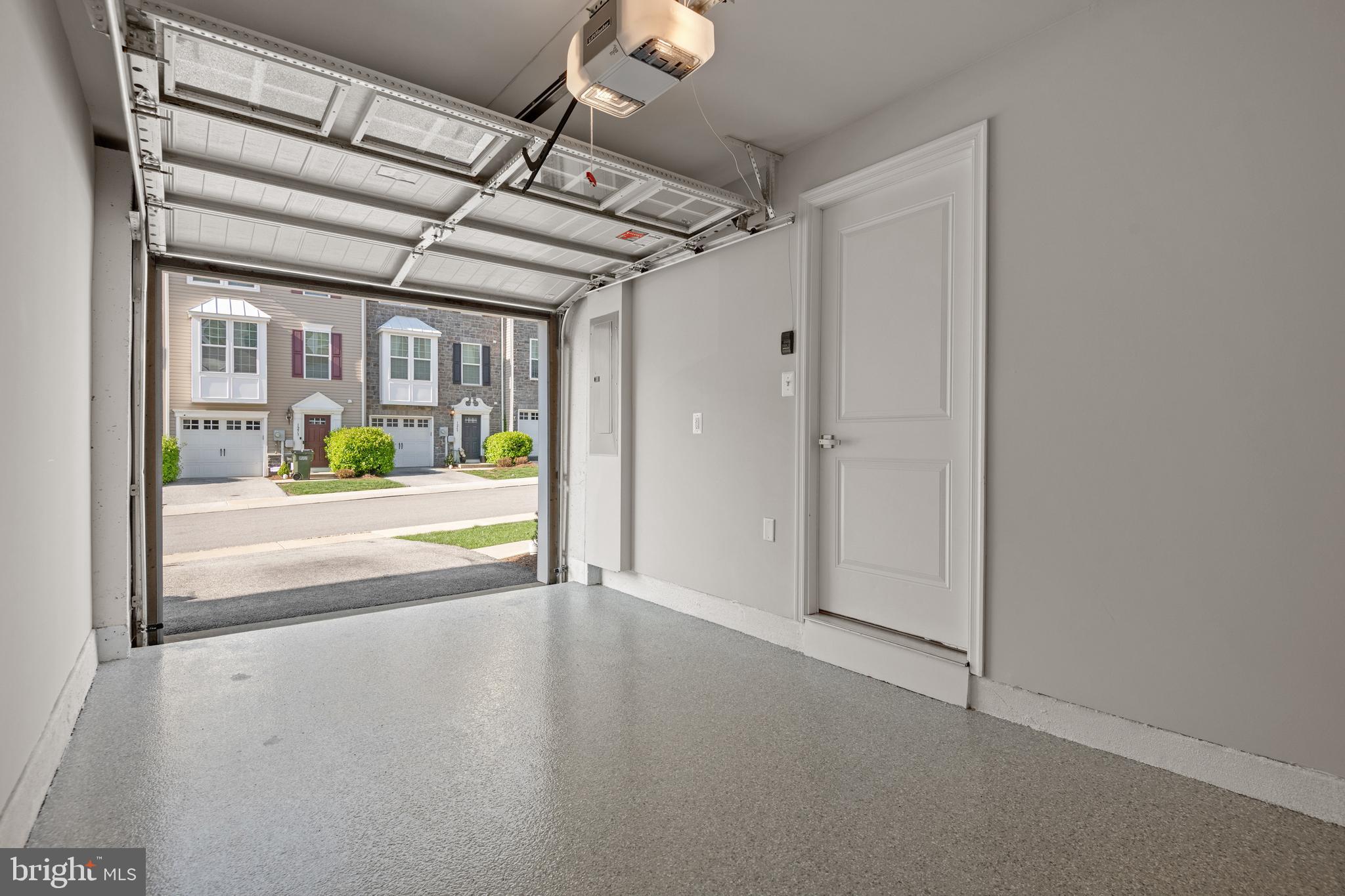 REGENTS GLEN - Residential