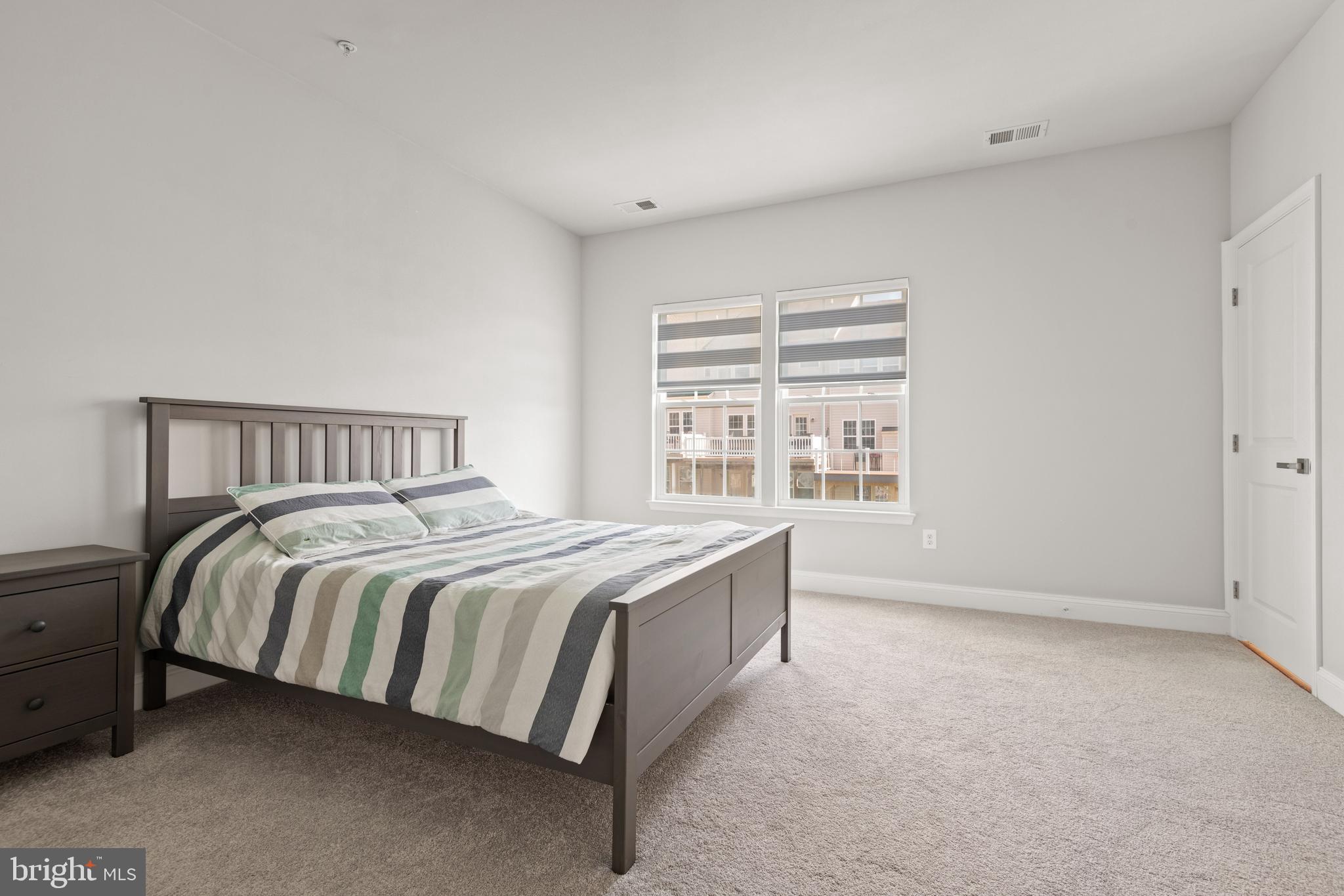 REGENTS GLEN - Residential