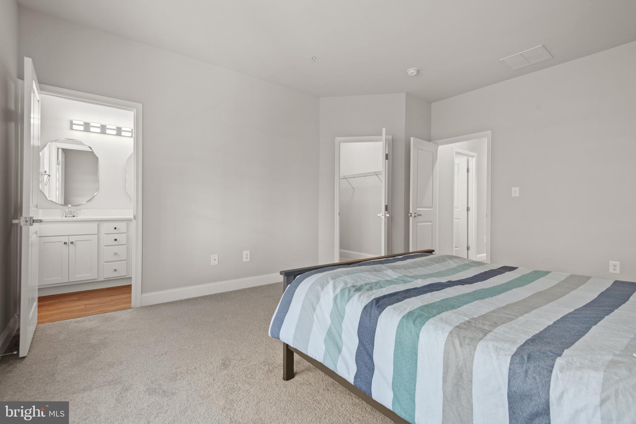 REGENTS GLEN - Residential