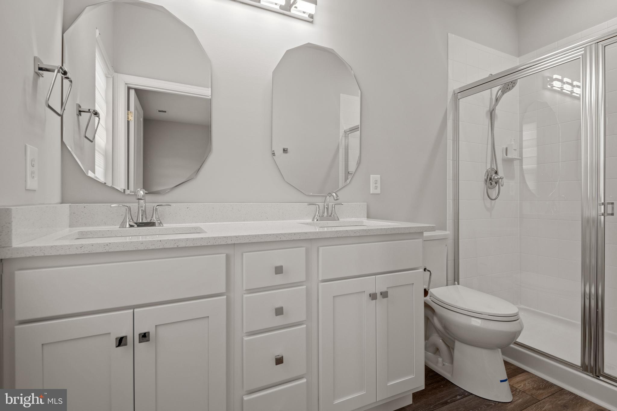 REGENTS GLEN - Residential