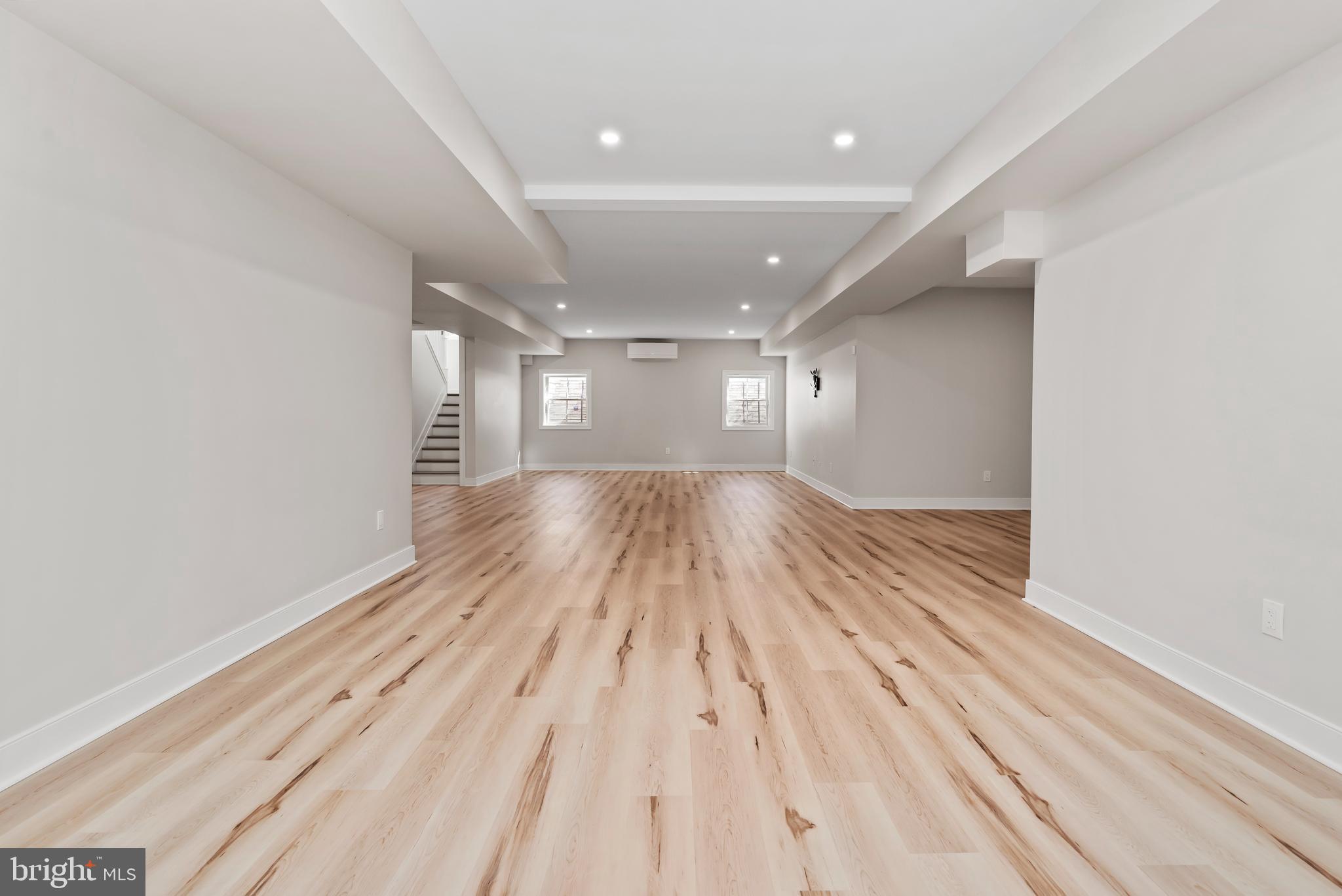 GLENDALE ESTATES - Residential