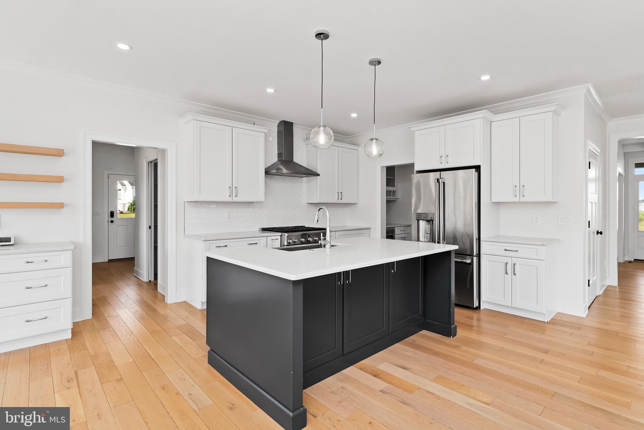 GLENDALE ESTATES - Residential