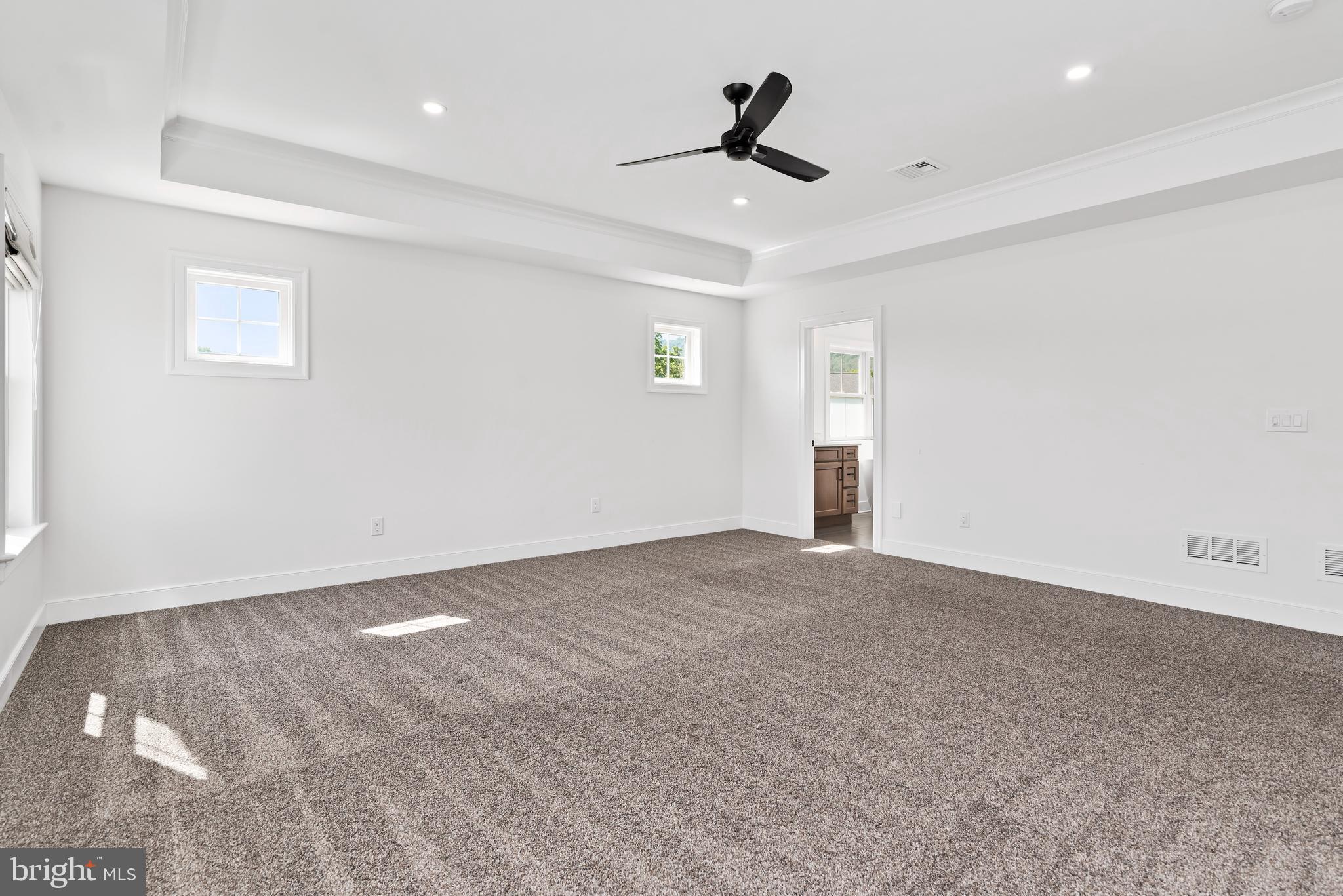 GLENDALE ESTATES - Residential