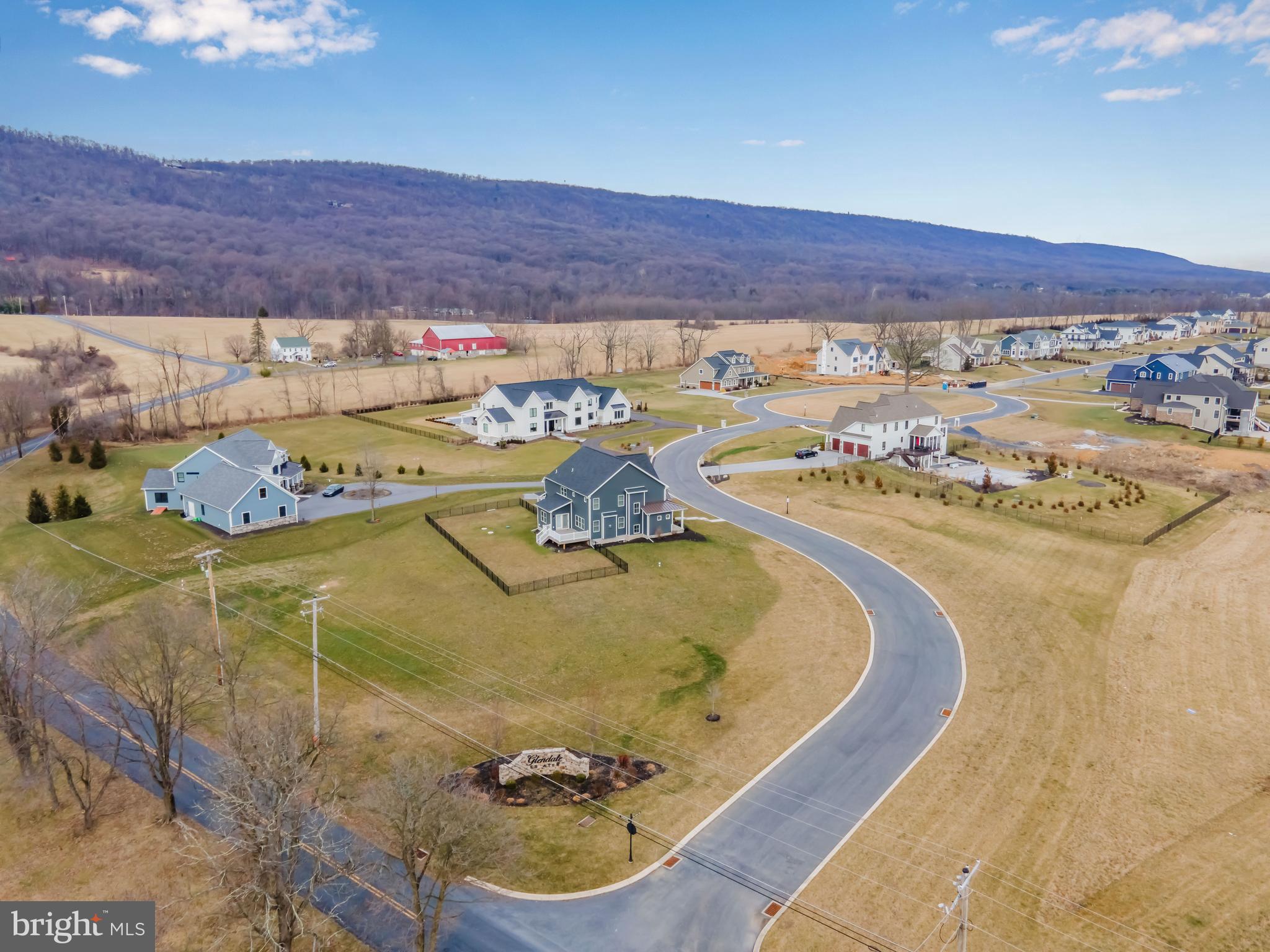 GLENDALE ESTATES - Residential