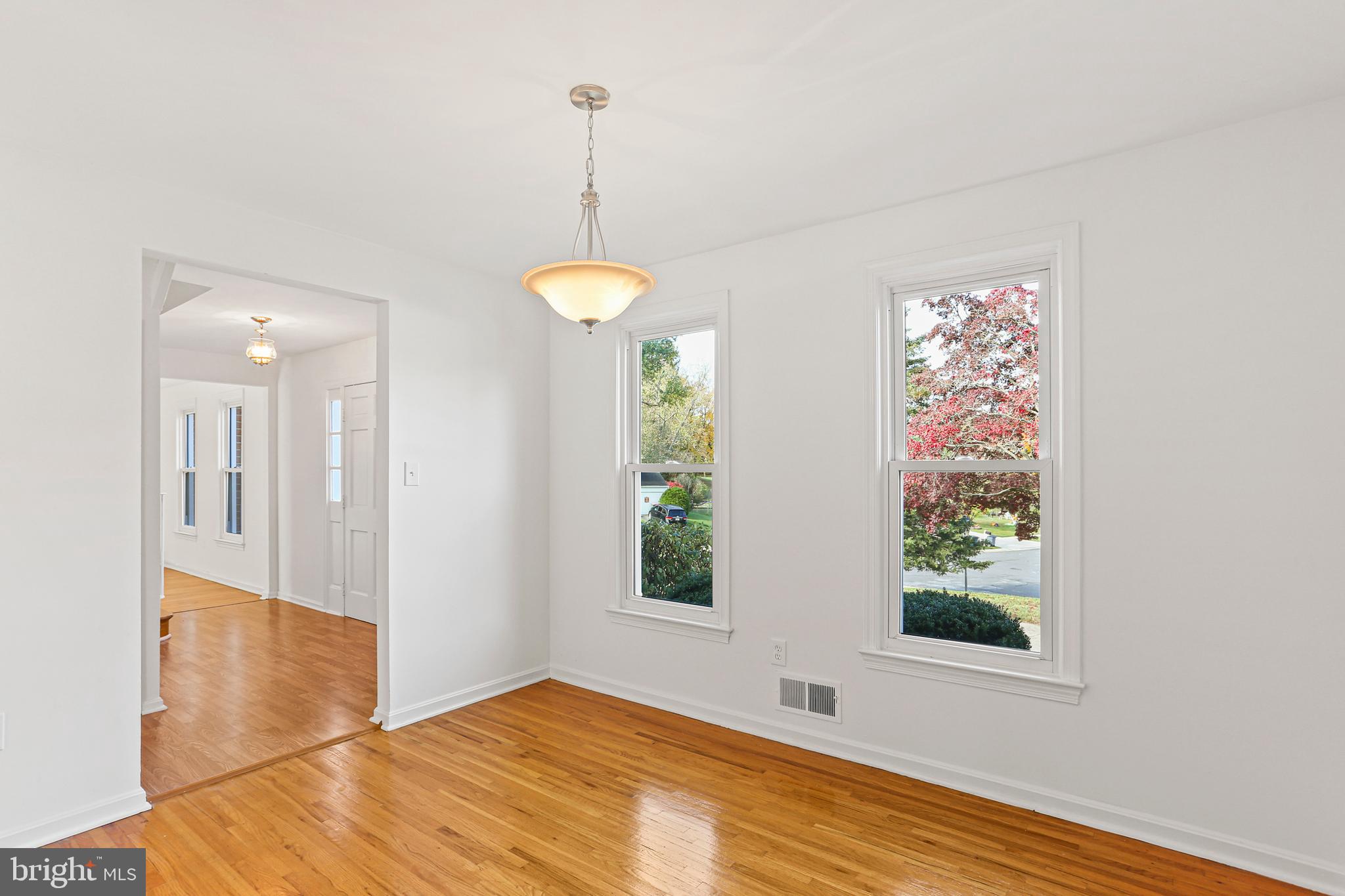 LAYHILL VILLAGE EAST - Residential