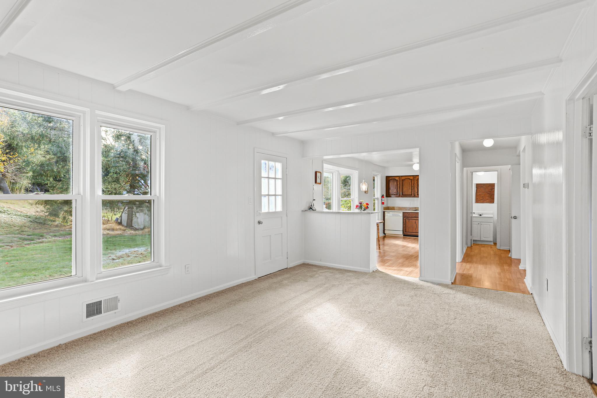 LAYHILL VILLAGE EAST - Residential