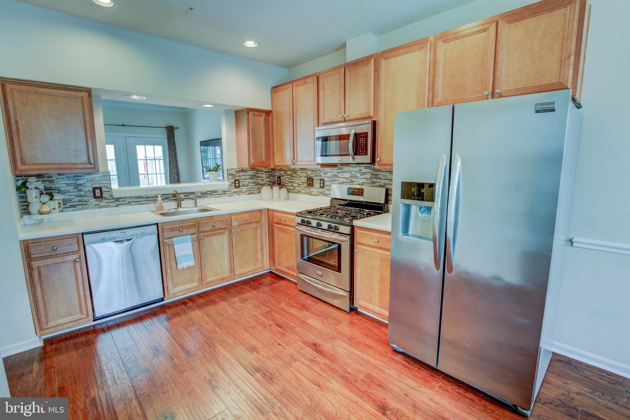 THE KNOLLS - Residential