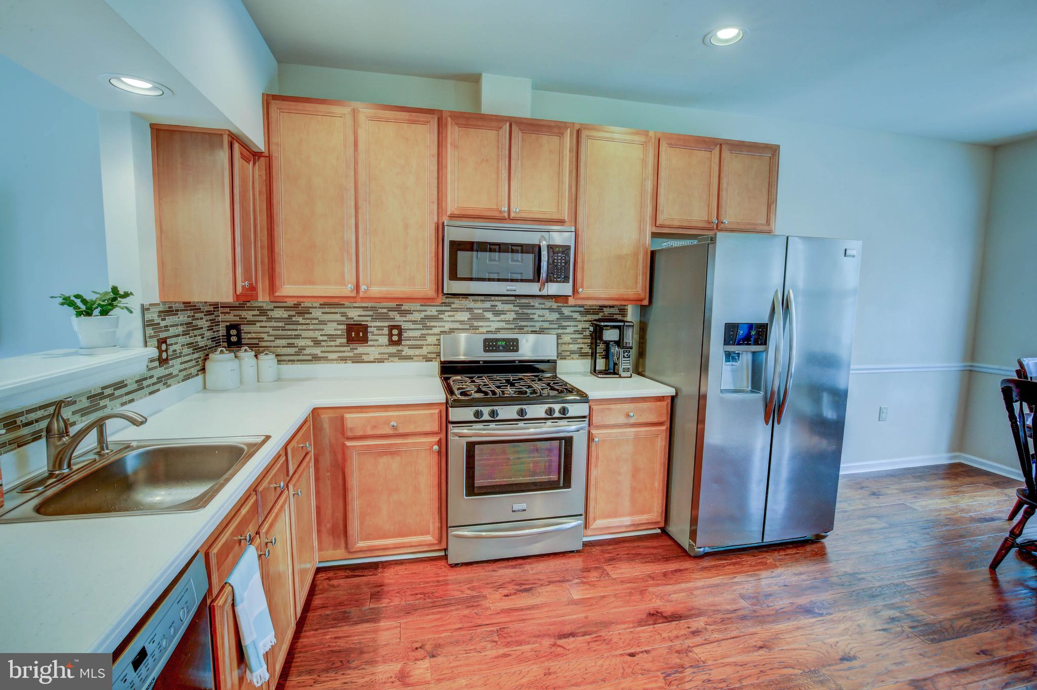 THE KNOLLS - Residential