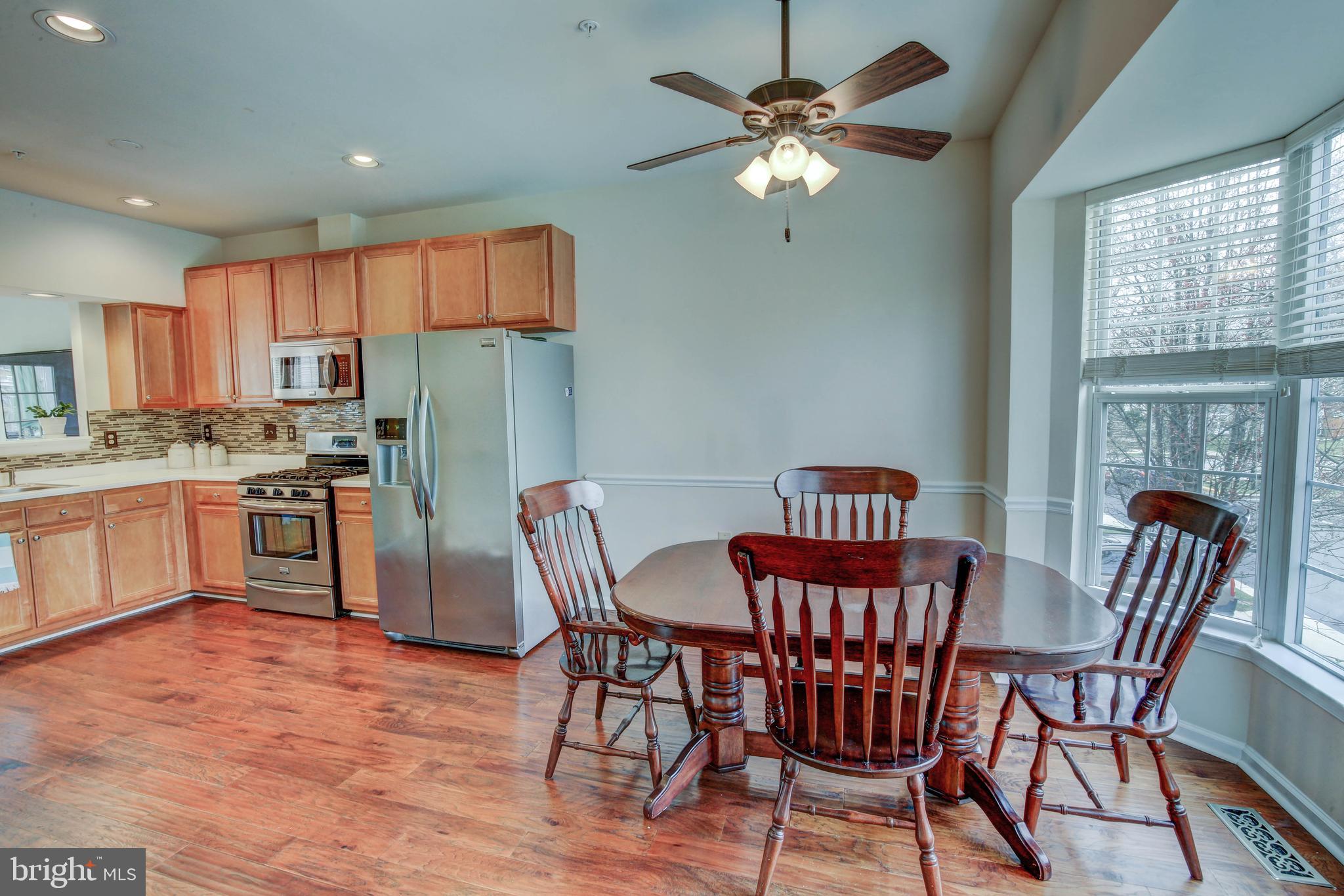 THE KNOLLS - Residential