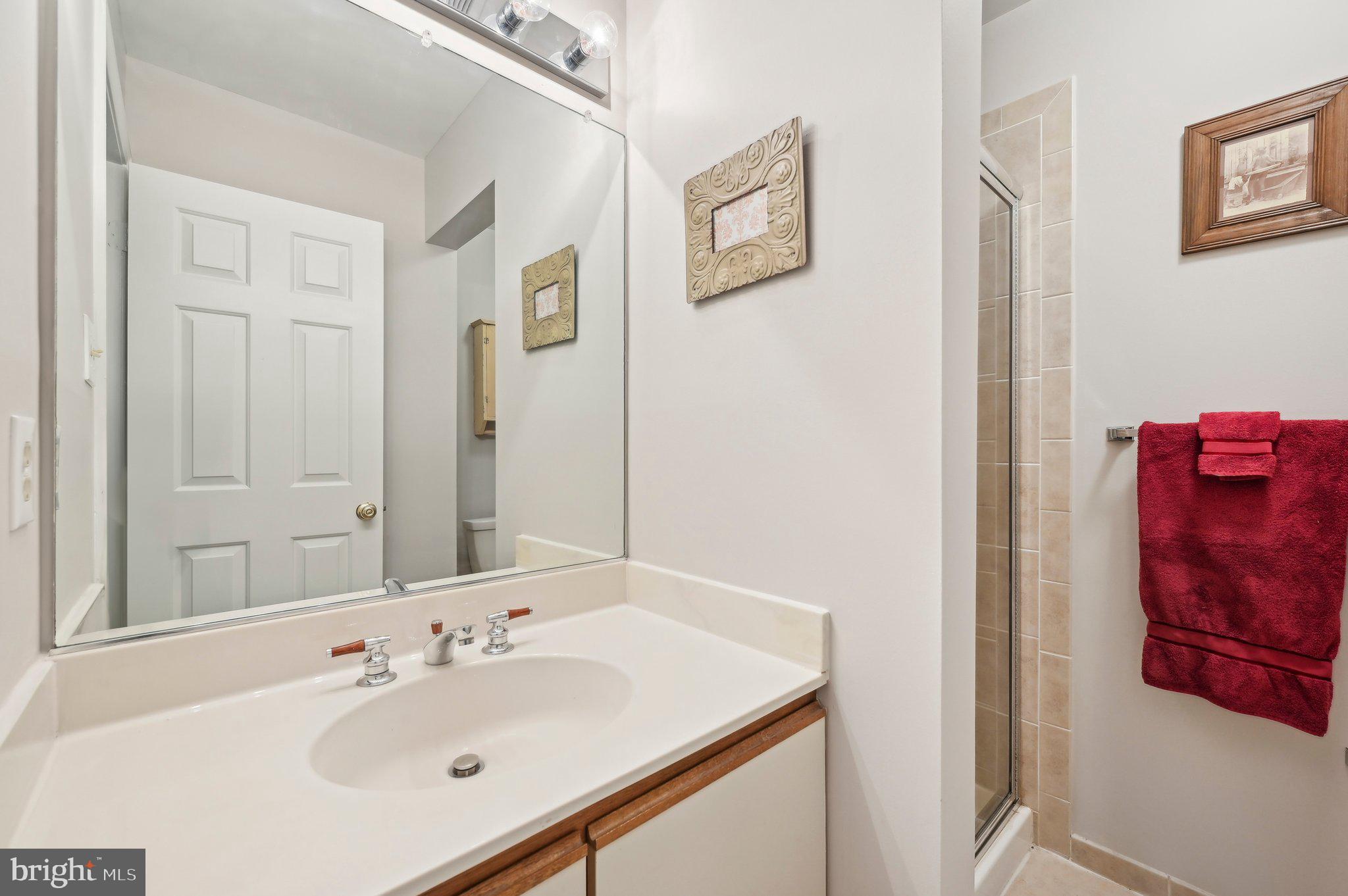 LOVETON FARMS - Residential