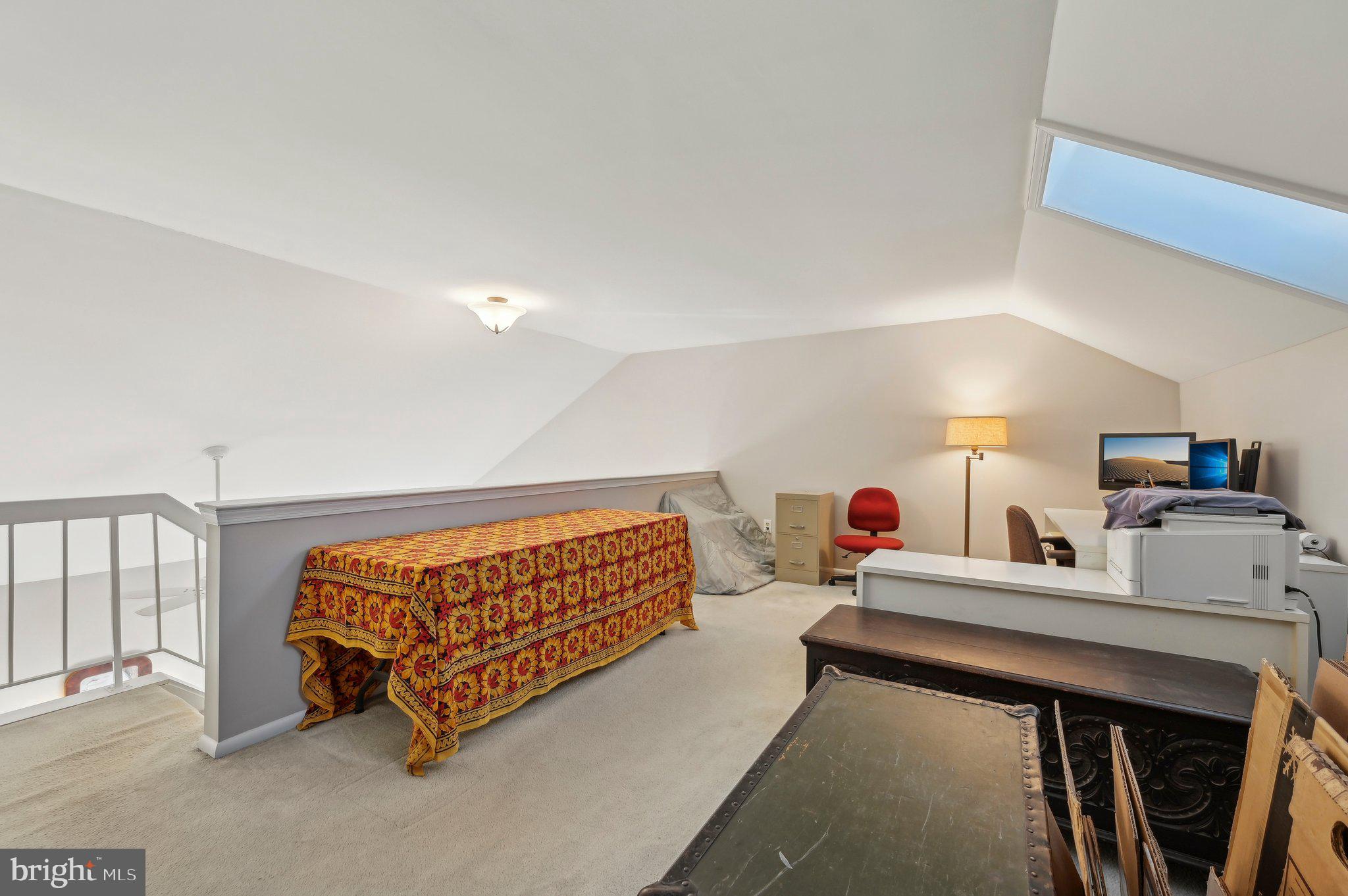 LOVETON FARMS - Residential