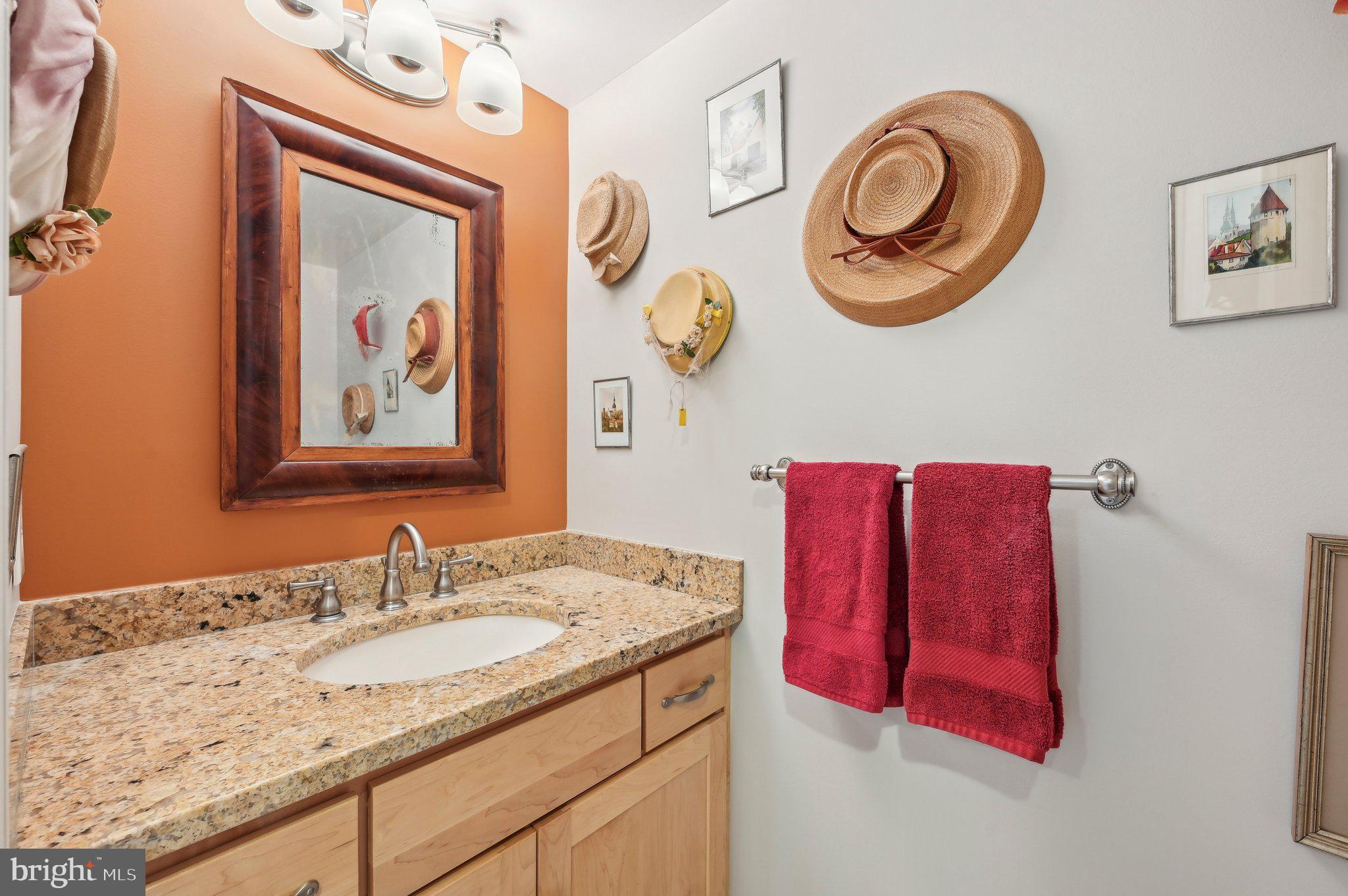 LOVETON FARMS - Residential