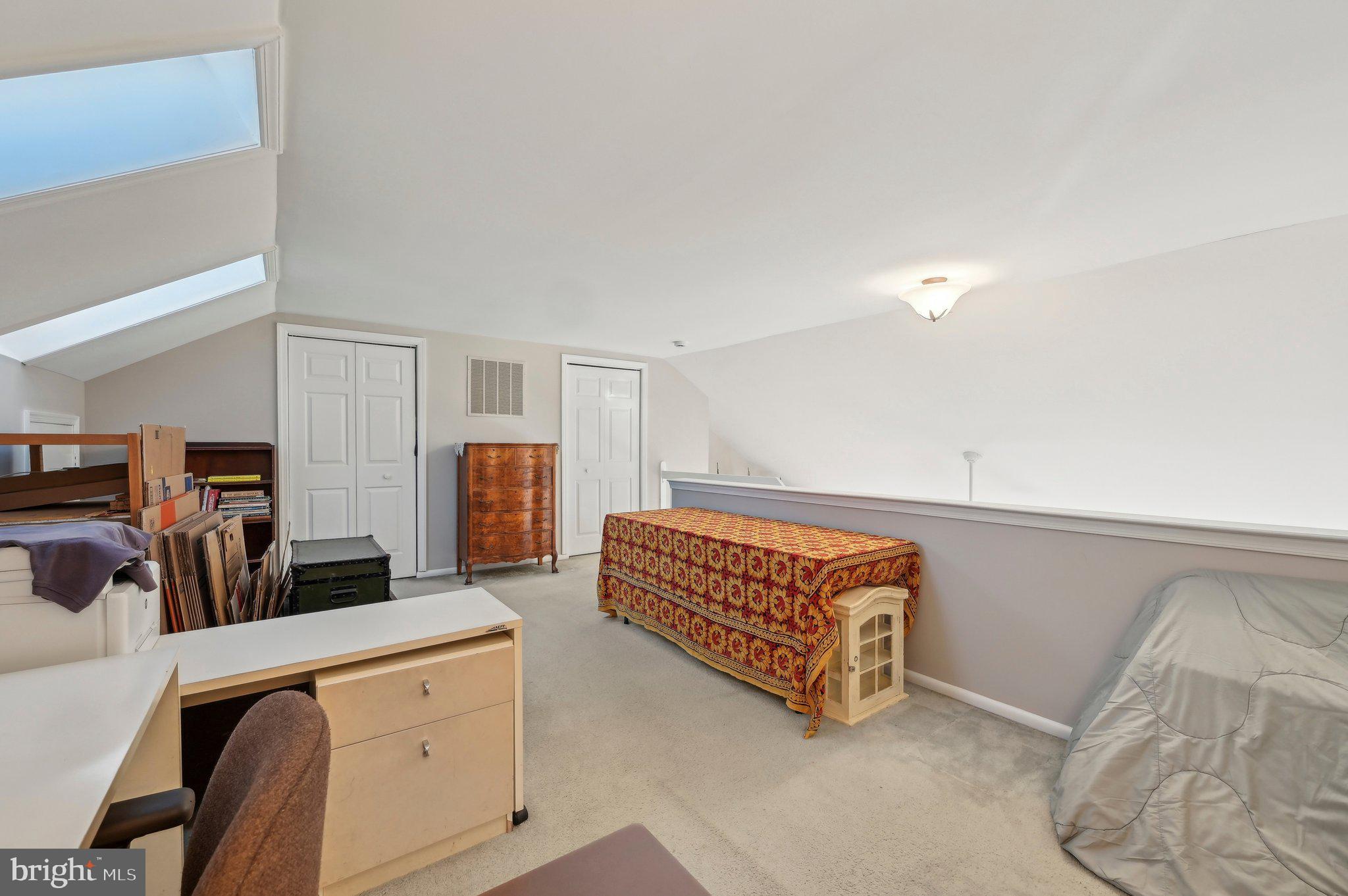 LOVETON FARMS - Residential