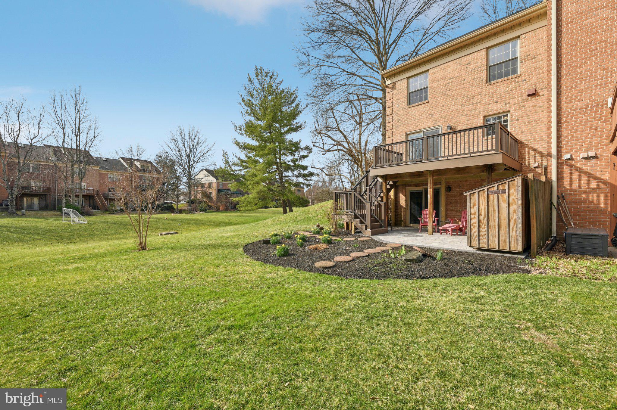 LOVETON FARMS - Residential