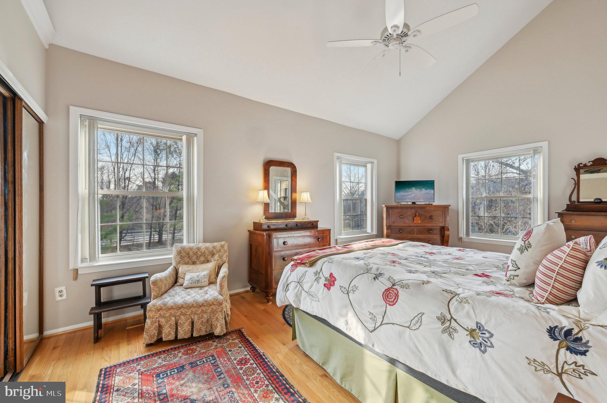 LOVETON FARMS - Residential