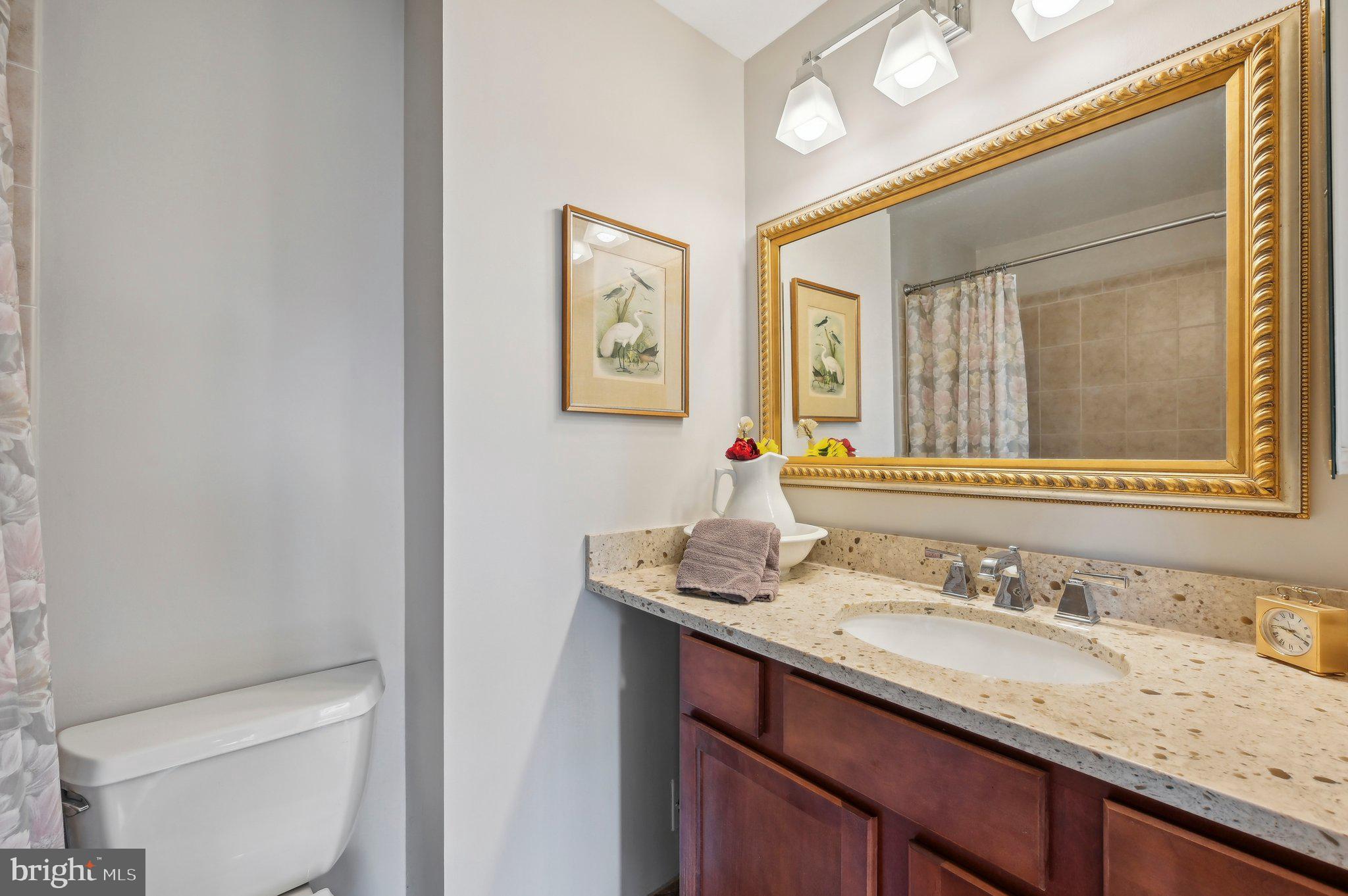 LOVETON FARMS - Residential