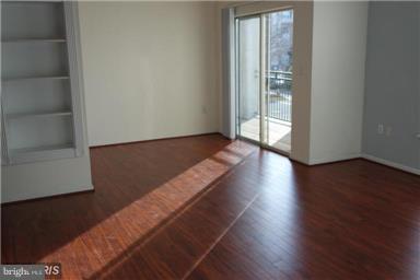 LEGATO CORNER - Residential Lease