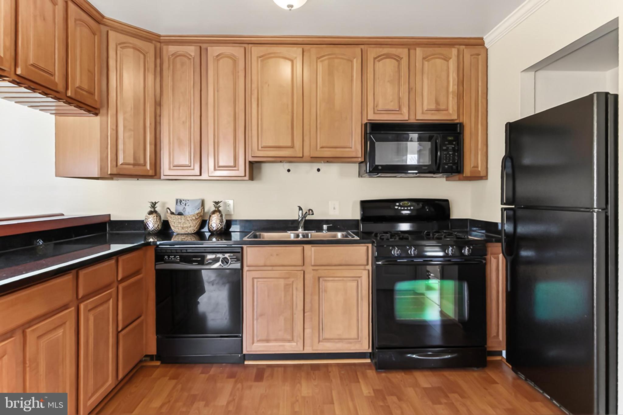 TIMBERLANE VILLAGE GARDEN CONDOMINIUMS - Residential