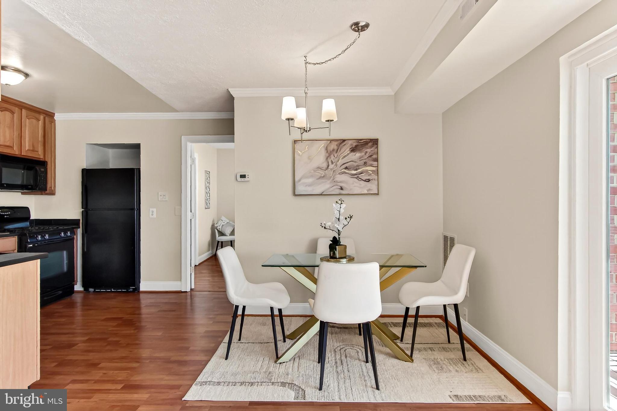 TIMBERLANE VILLAGE GARDEN CONDOMINIUMS - Residential