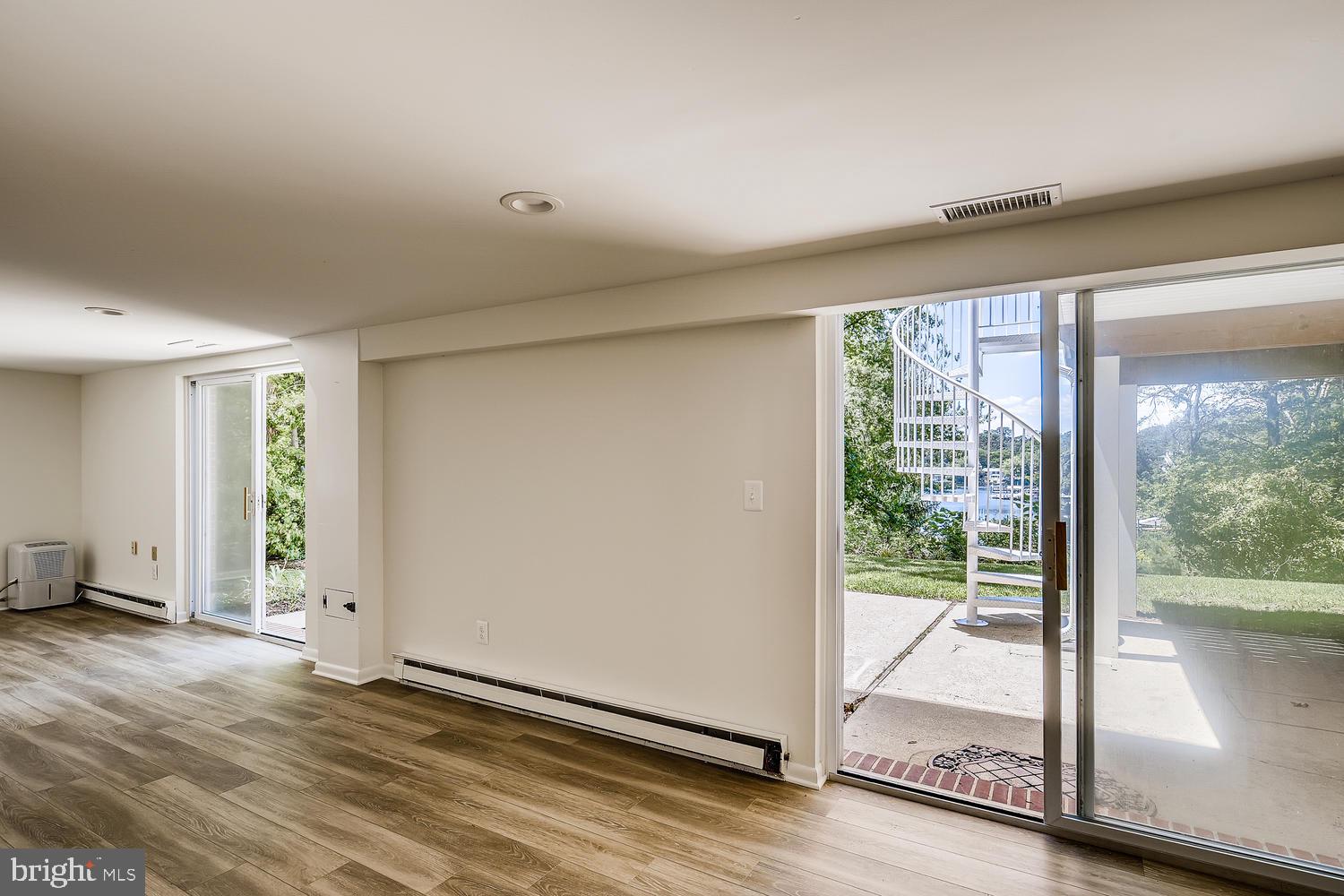 OLD SEVERNA PARK - Residential