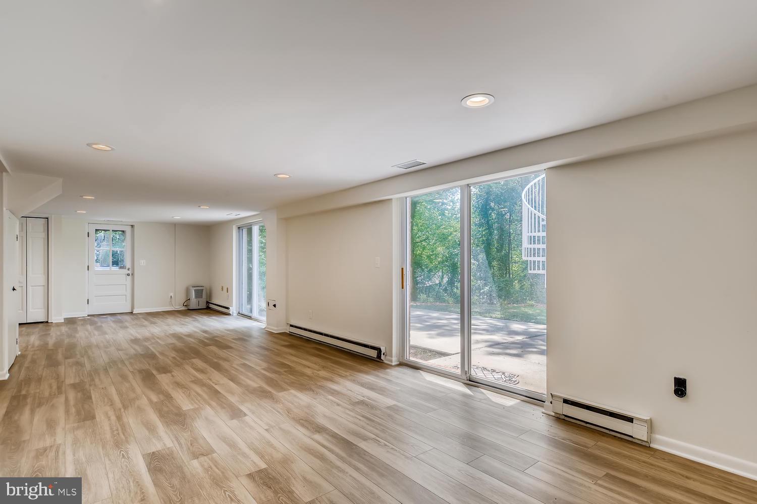 OLD SEVERNA PARK - Residential