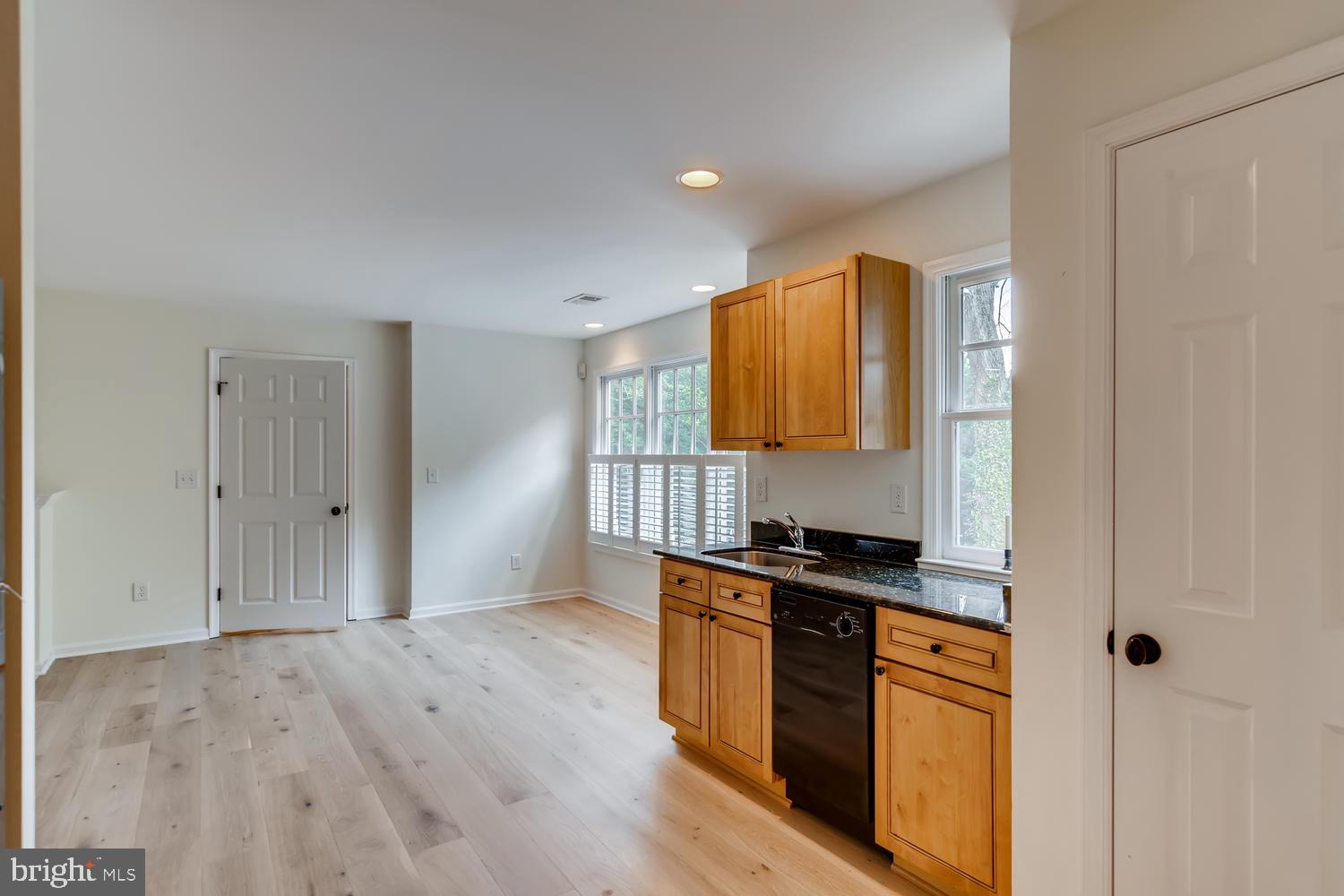 OLD SEVERNA PARK - Residential