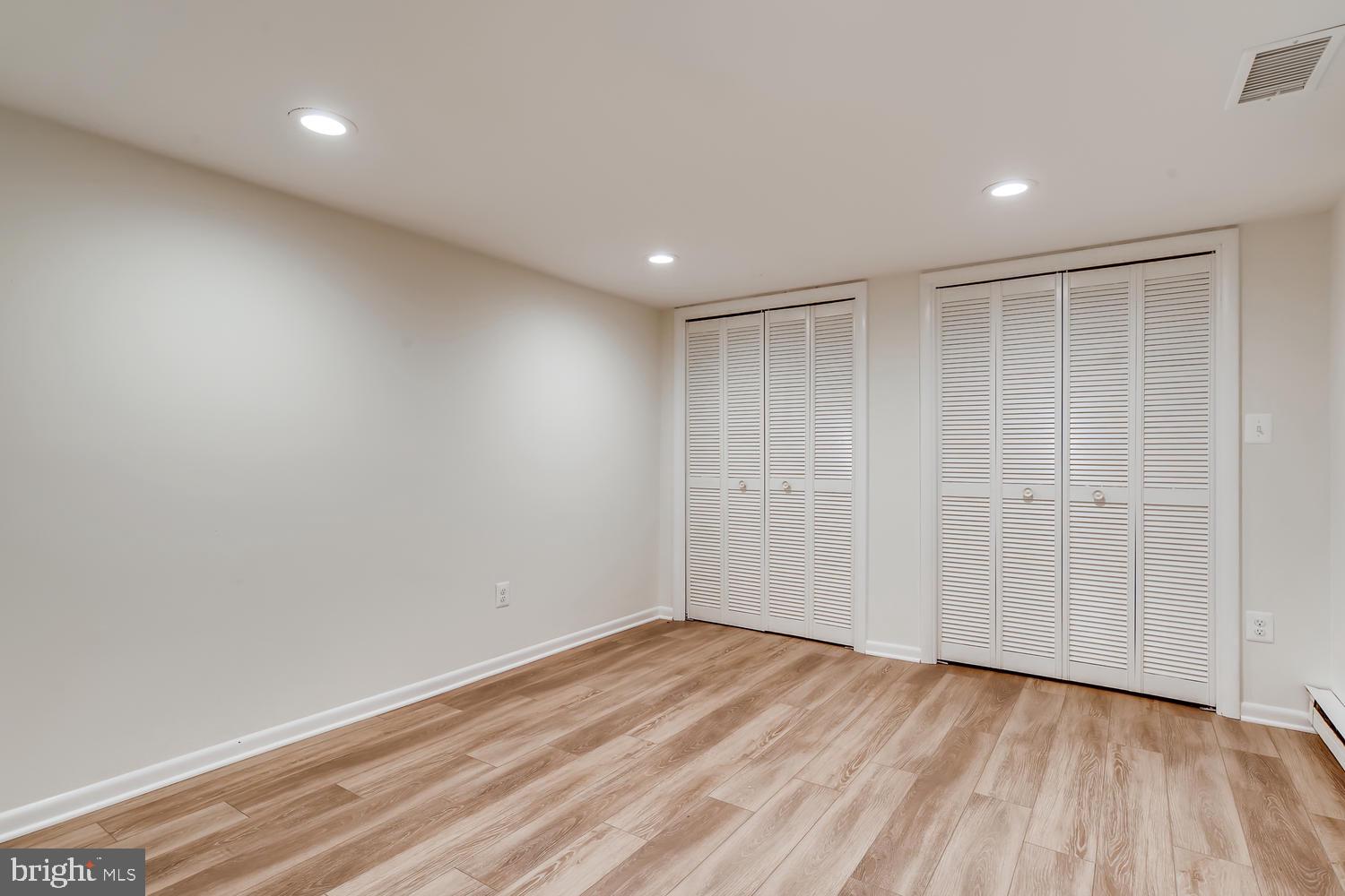 OLD SEVERNA PARK - Residential