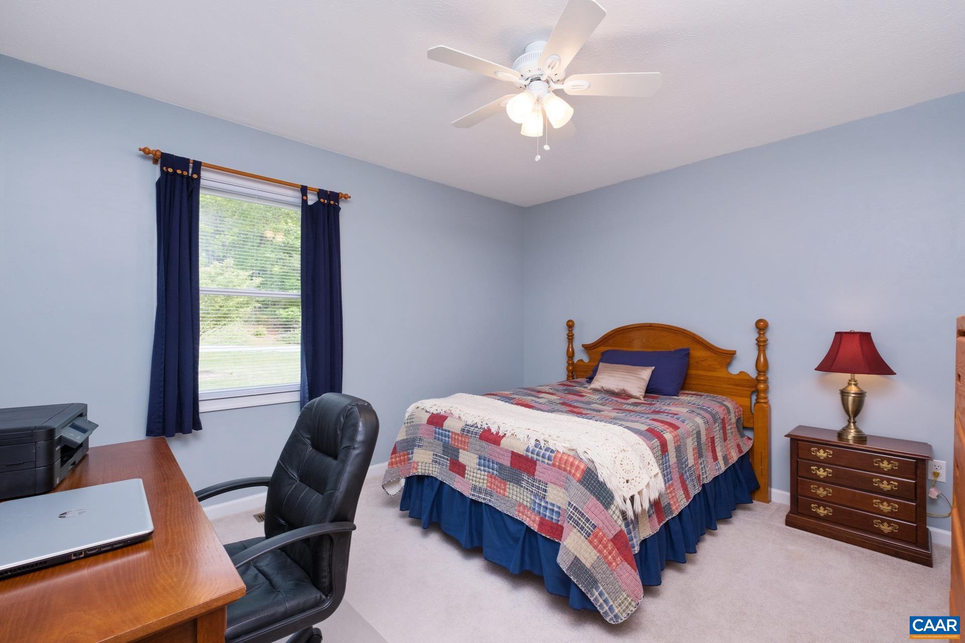 DEER LAKE ESTATES - Residential