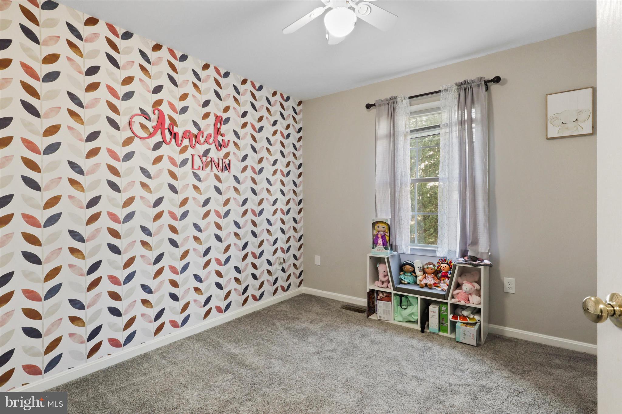 WAYSIDE VILLAGE - Residential