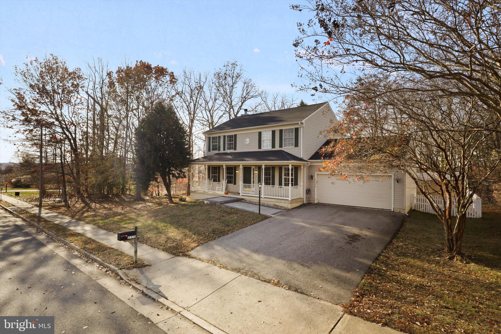 WAYSIDE VILLAGE - Residential