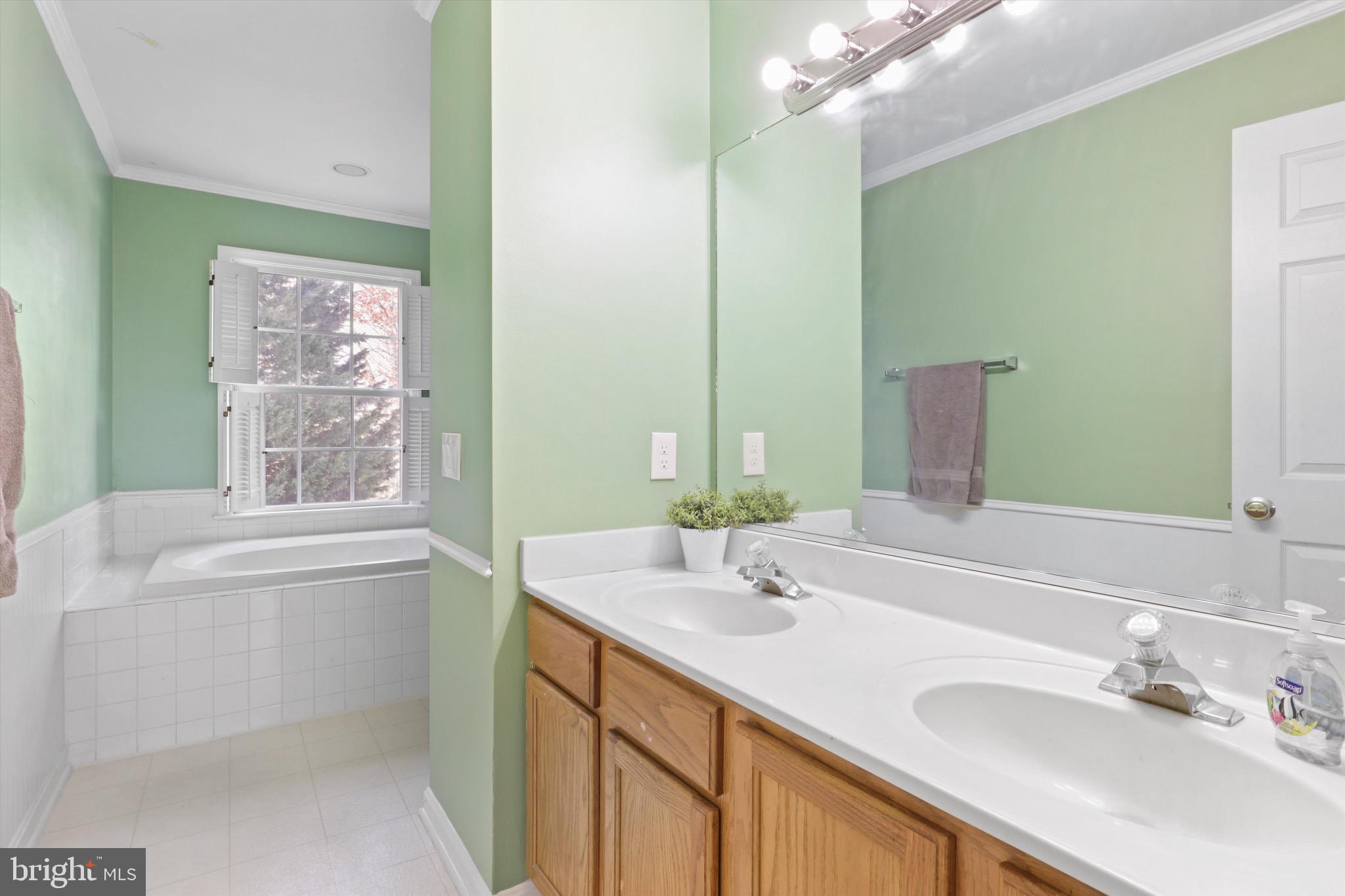 WAYSIDE VILLAGE - Residential