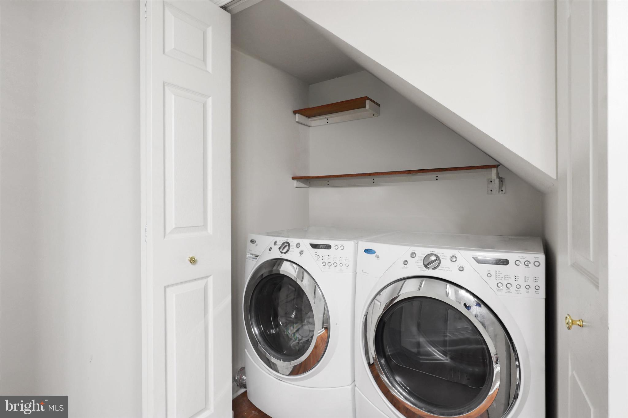 WAYSIDE VILLAGE - Residential