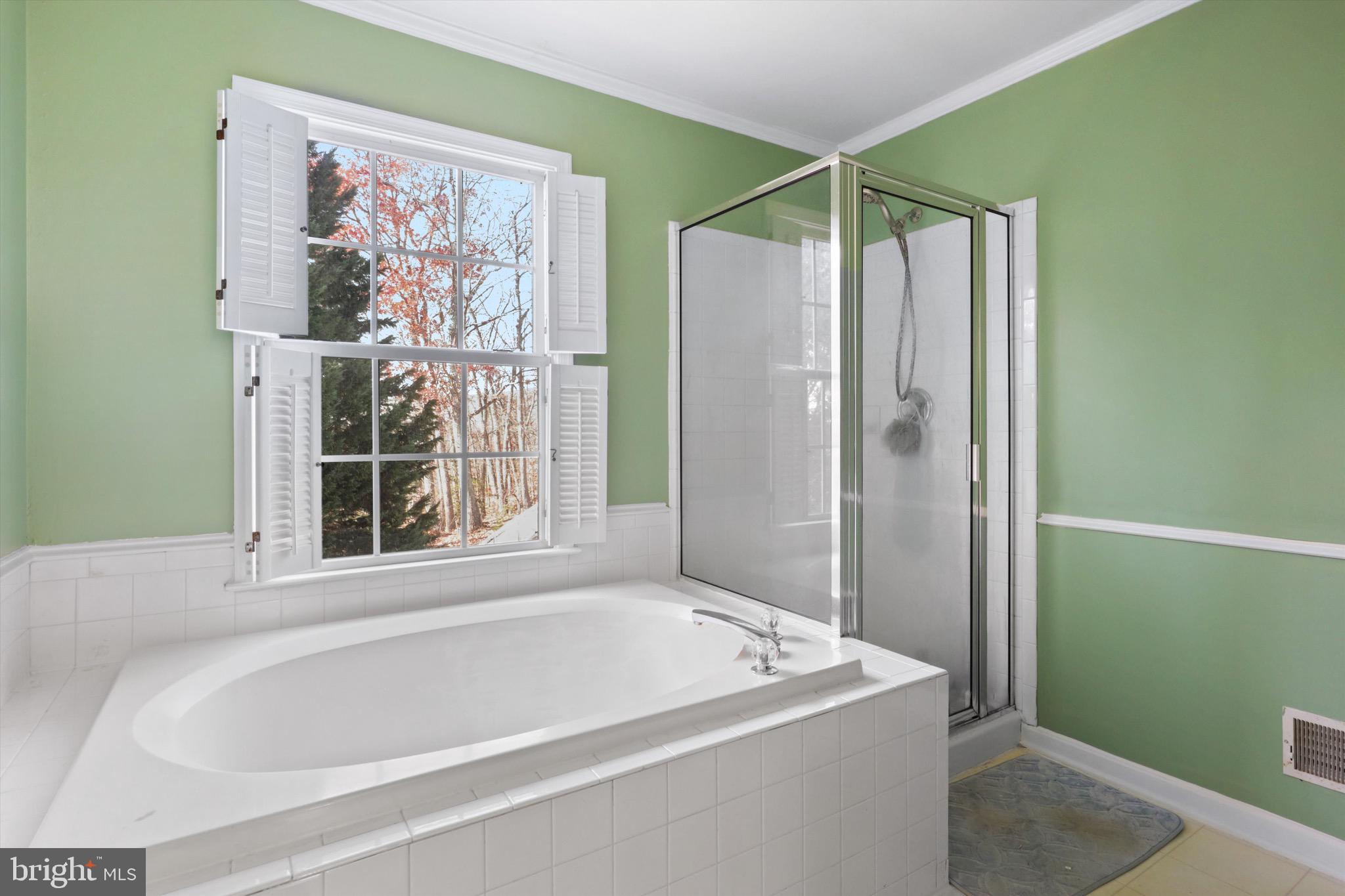 WAYSIDE VILLAGE - Residential