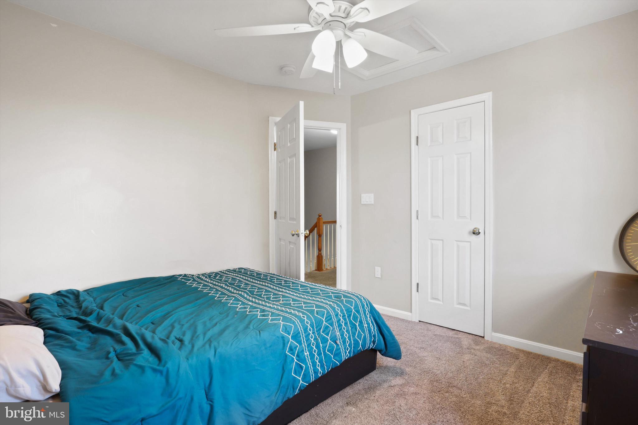 WAYSIDE VILLAGE - Residential