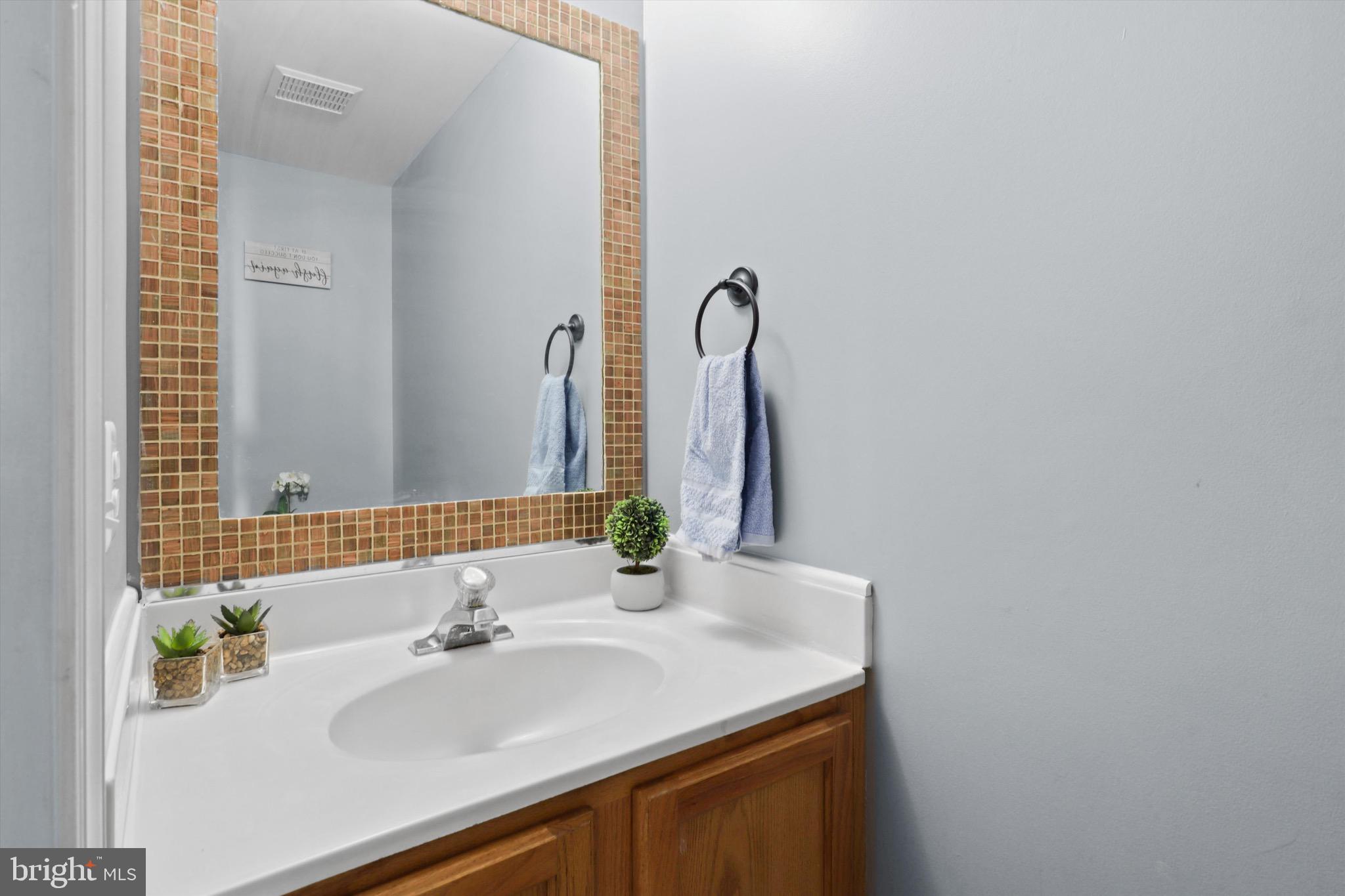 WAYSIDE VILLAGE - Residential