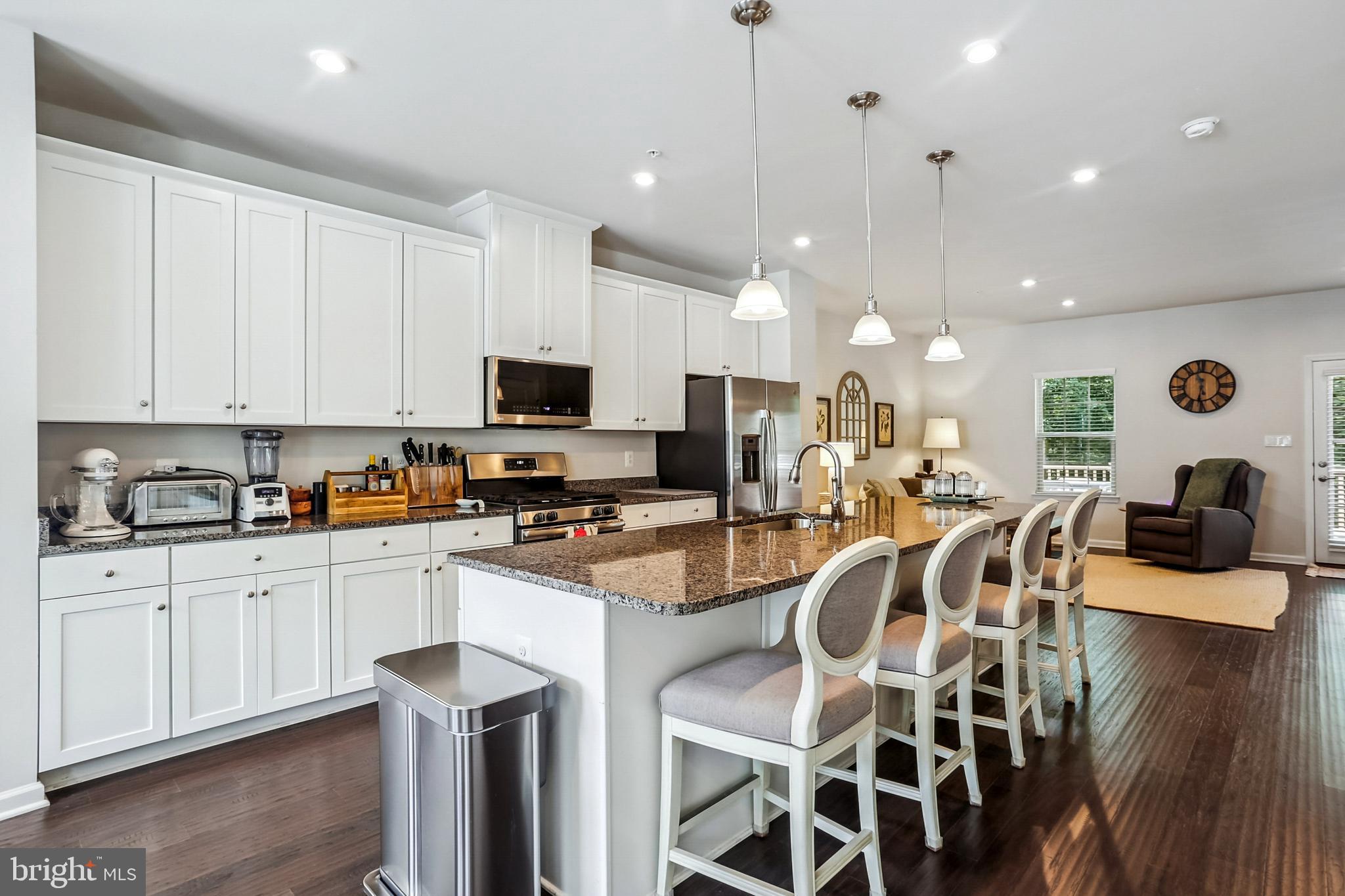1626 REGENT MANOR COURT