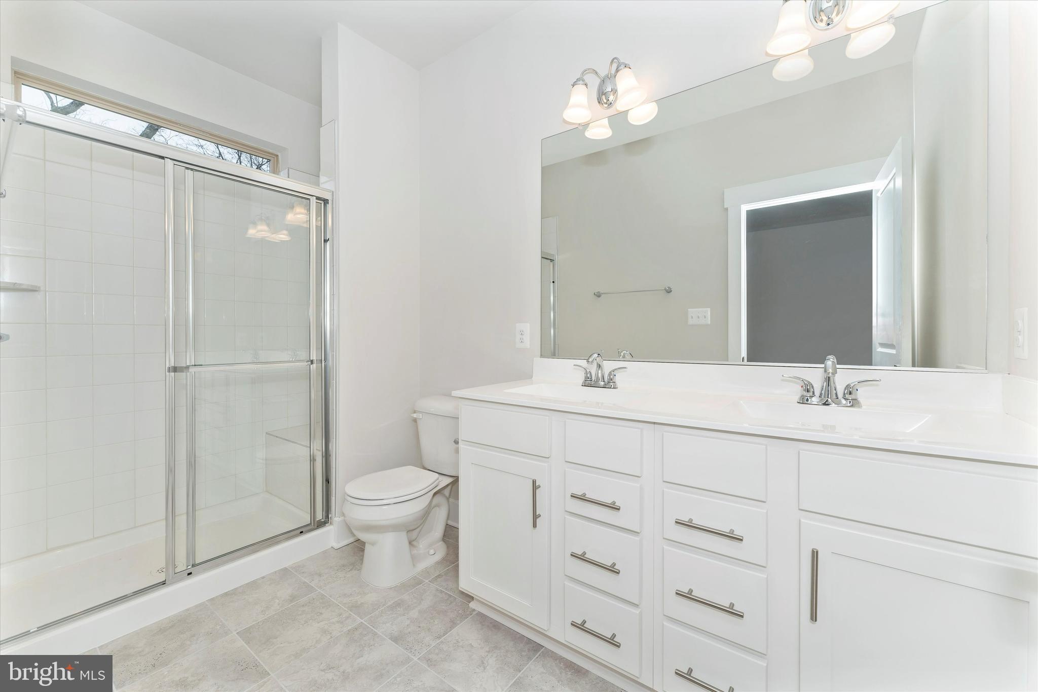 MACALLAN CROSSING - Residential Lease