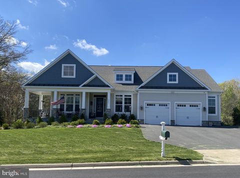 Photo of 9801 Thoroughbred Road, WARRENTON, VA 20187 (MLS # VAFQ2022040)