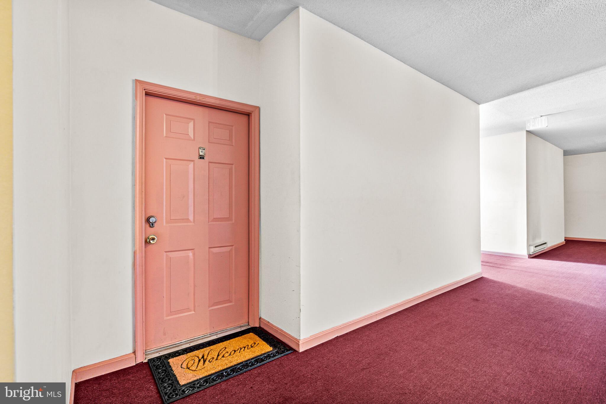 7432 HINDON CIRCLE B1-204