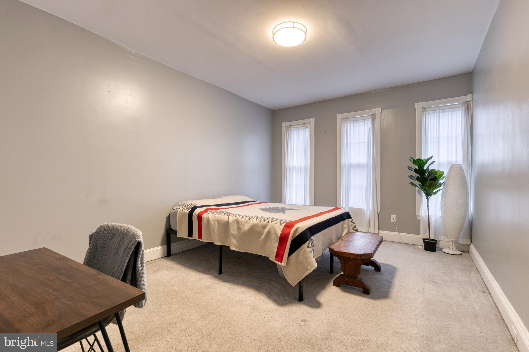 FELLS POINT HISTORIC DISTRICT - Residential Lease