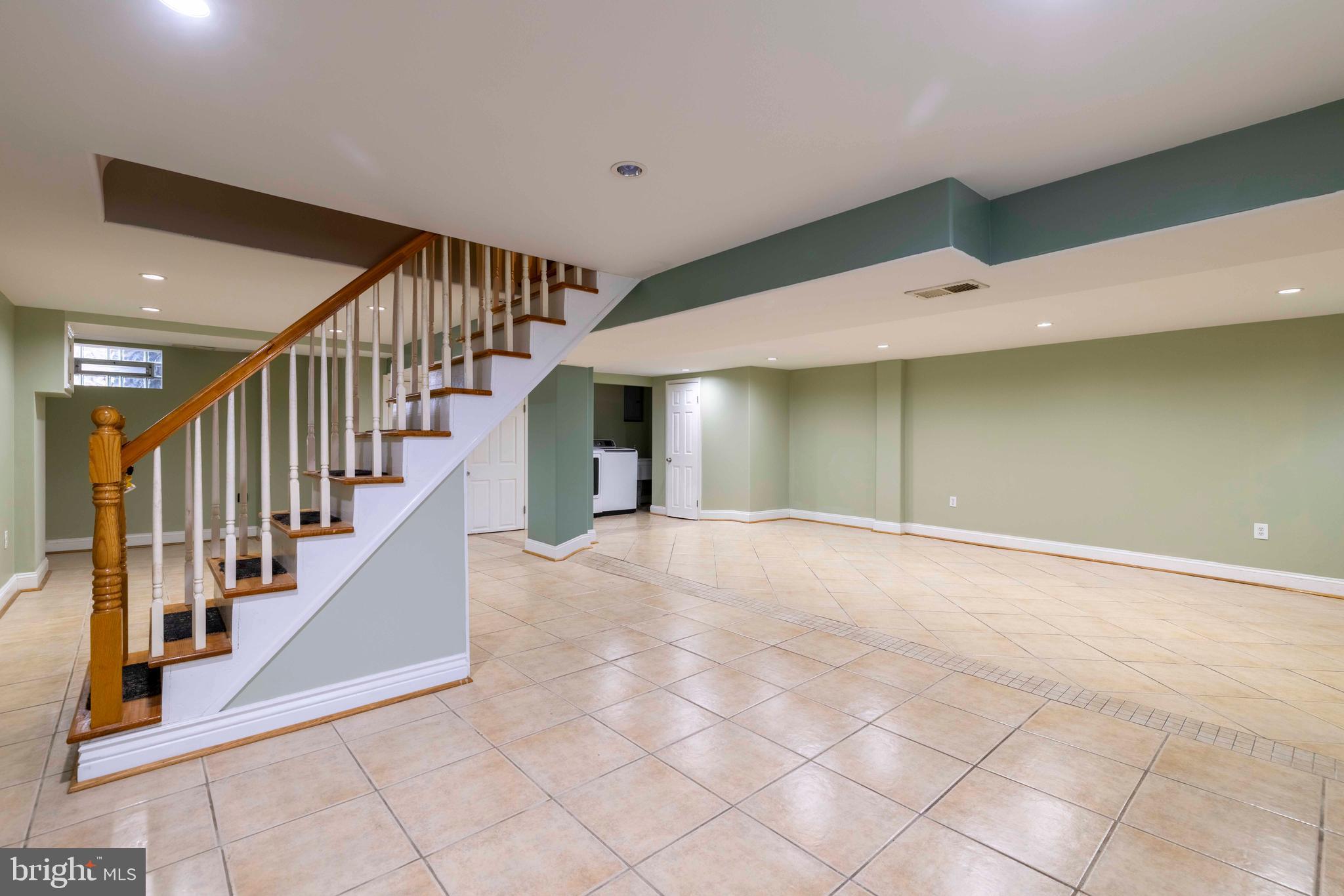 RHAWNHURST - Residential