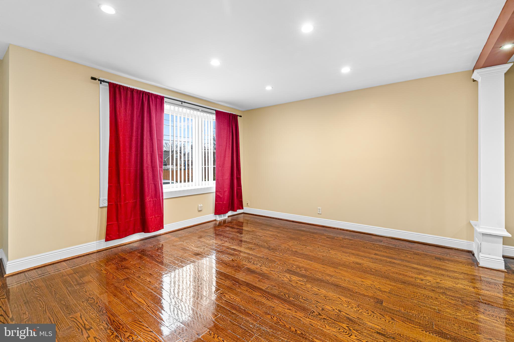 RHAWNHURST - Residential