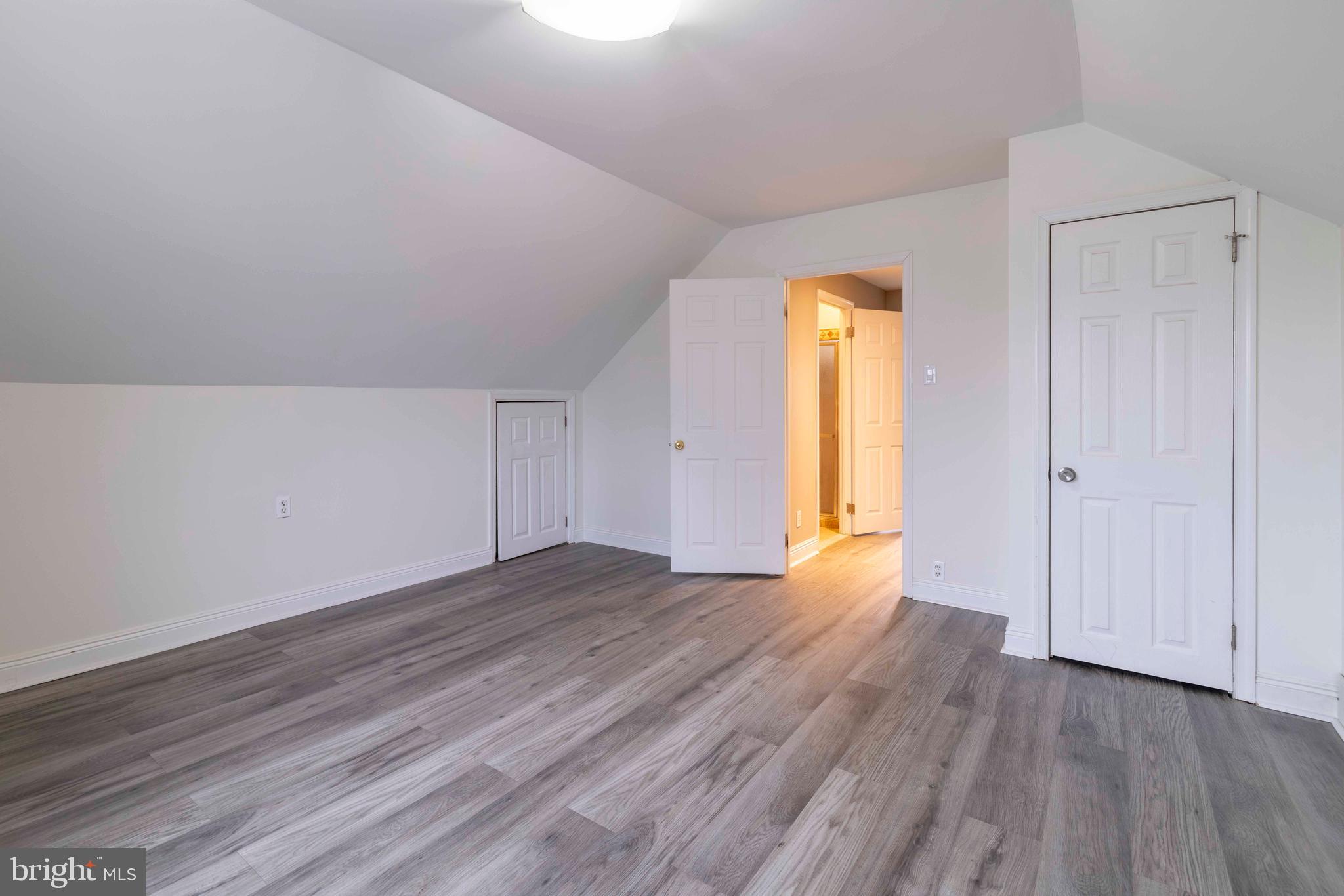 RHAWNHURST - Residential