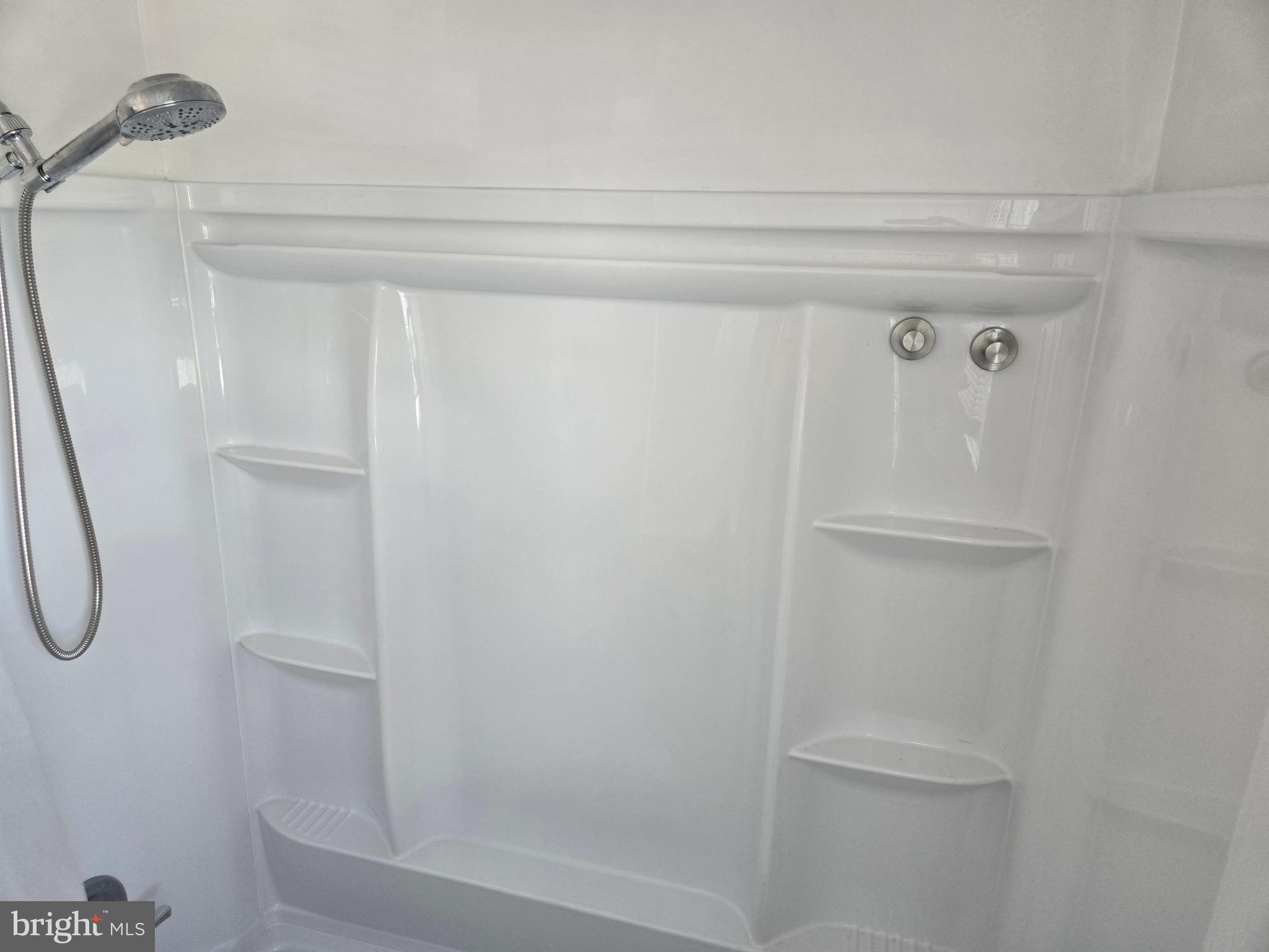 HILLCREST HEIGHTS - Residential