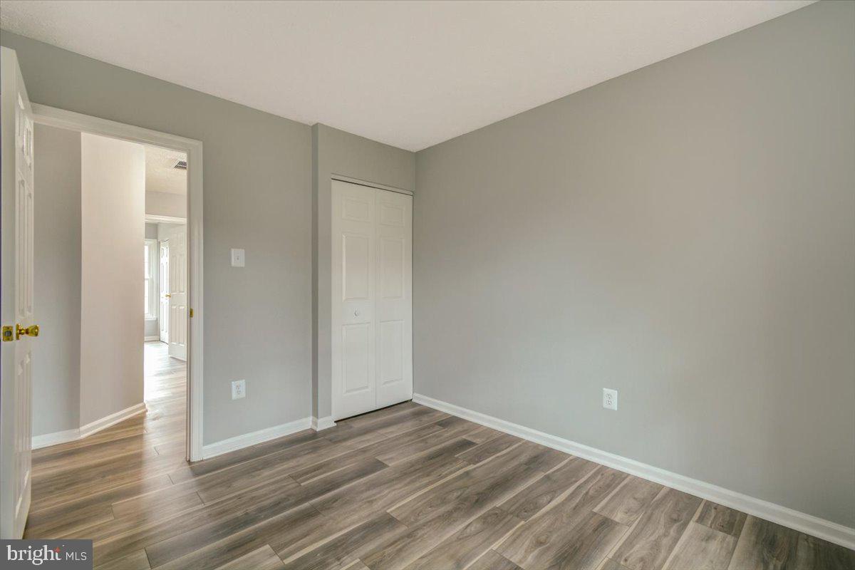 INDIAN CREEK - Residential