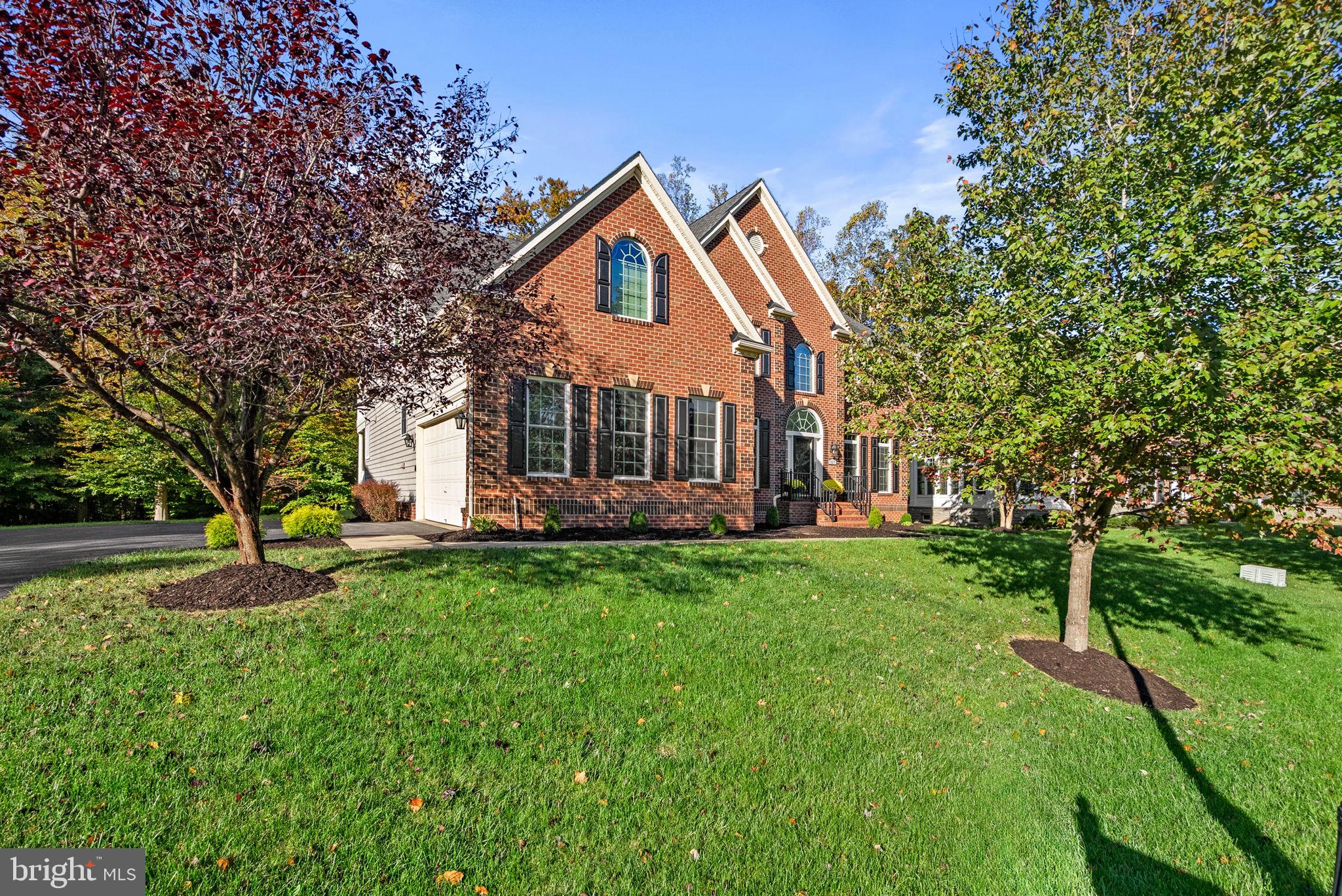 327 PANORA WAY
