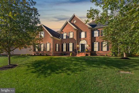 327 PANORA WAY UPPER MARLBORO MD 20774