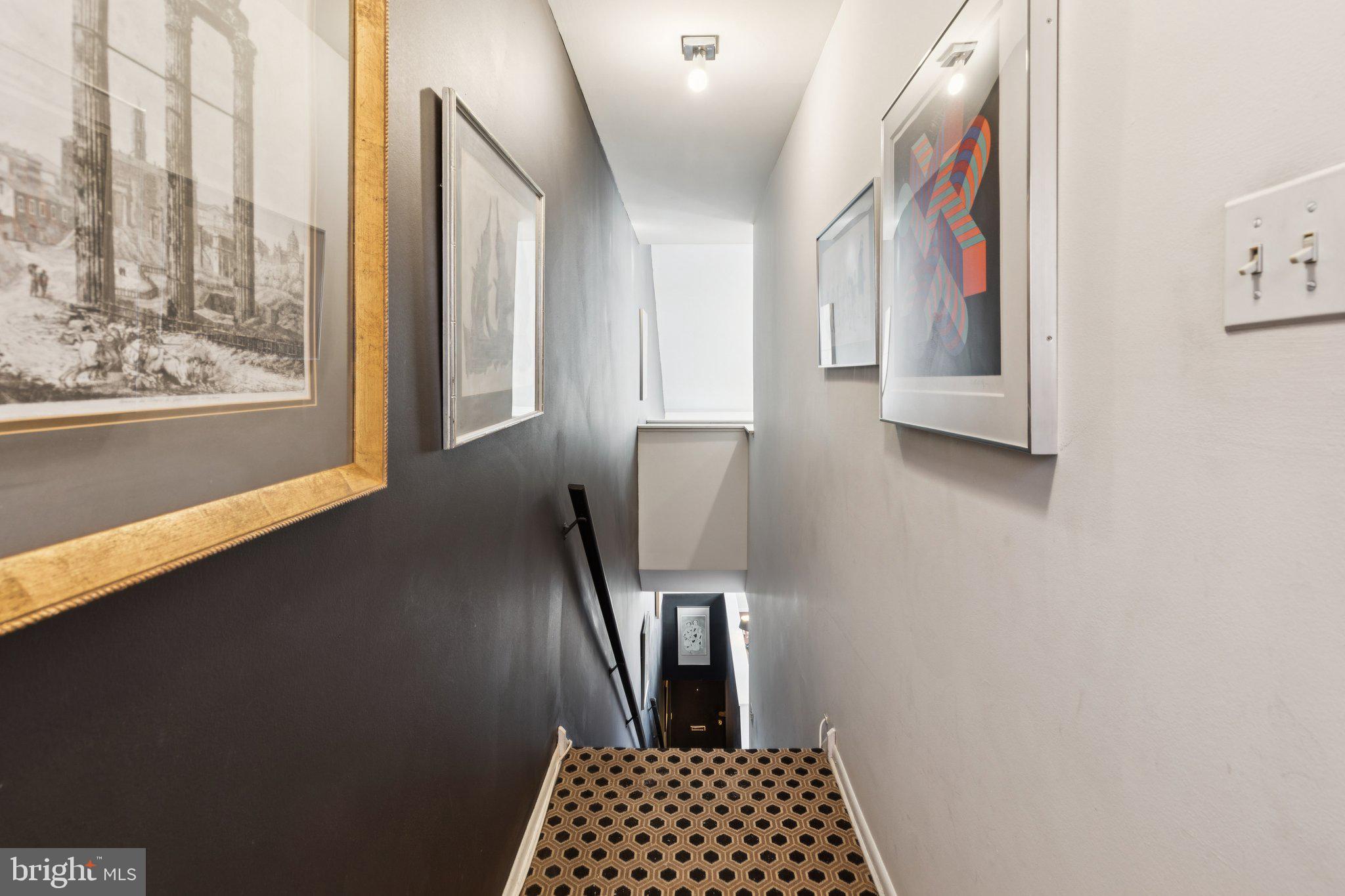 WASHINGTON SQ WEST - Residential